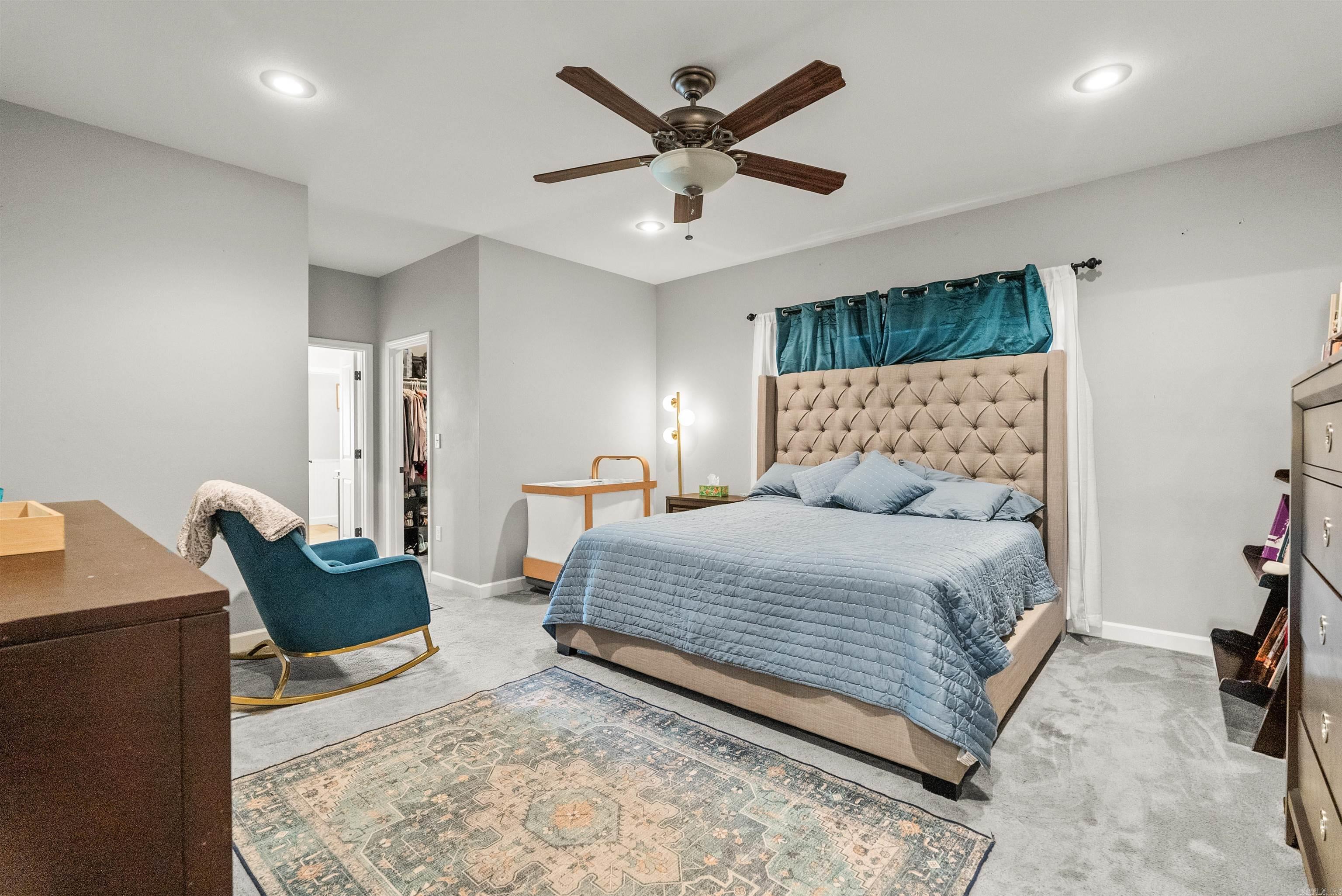 VALLEY MEADOWS - Residential
