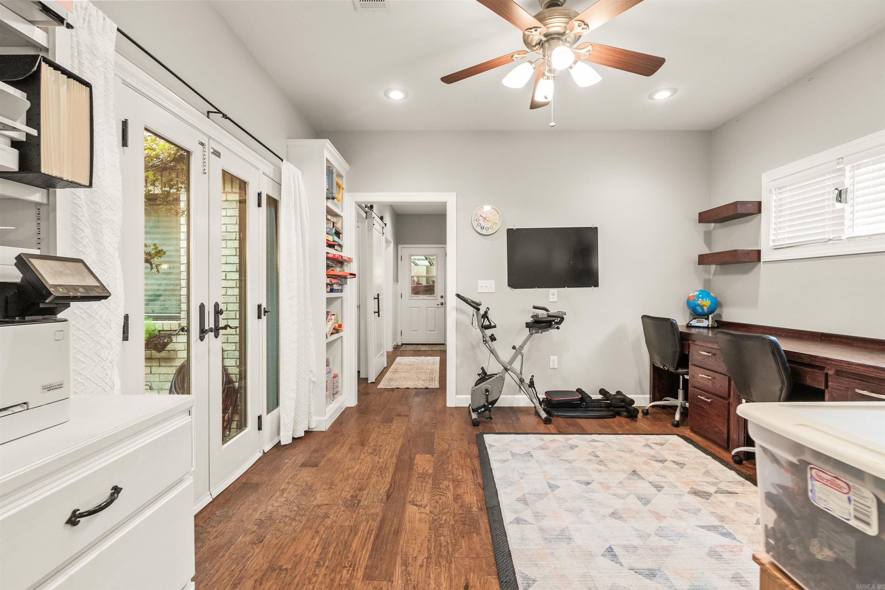 VALLEY MEADOWS - Residential