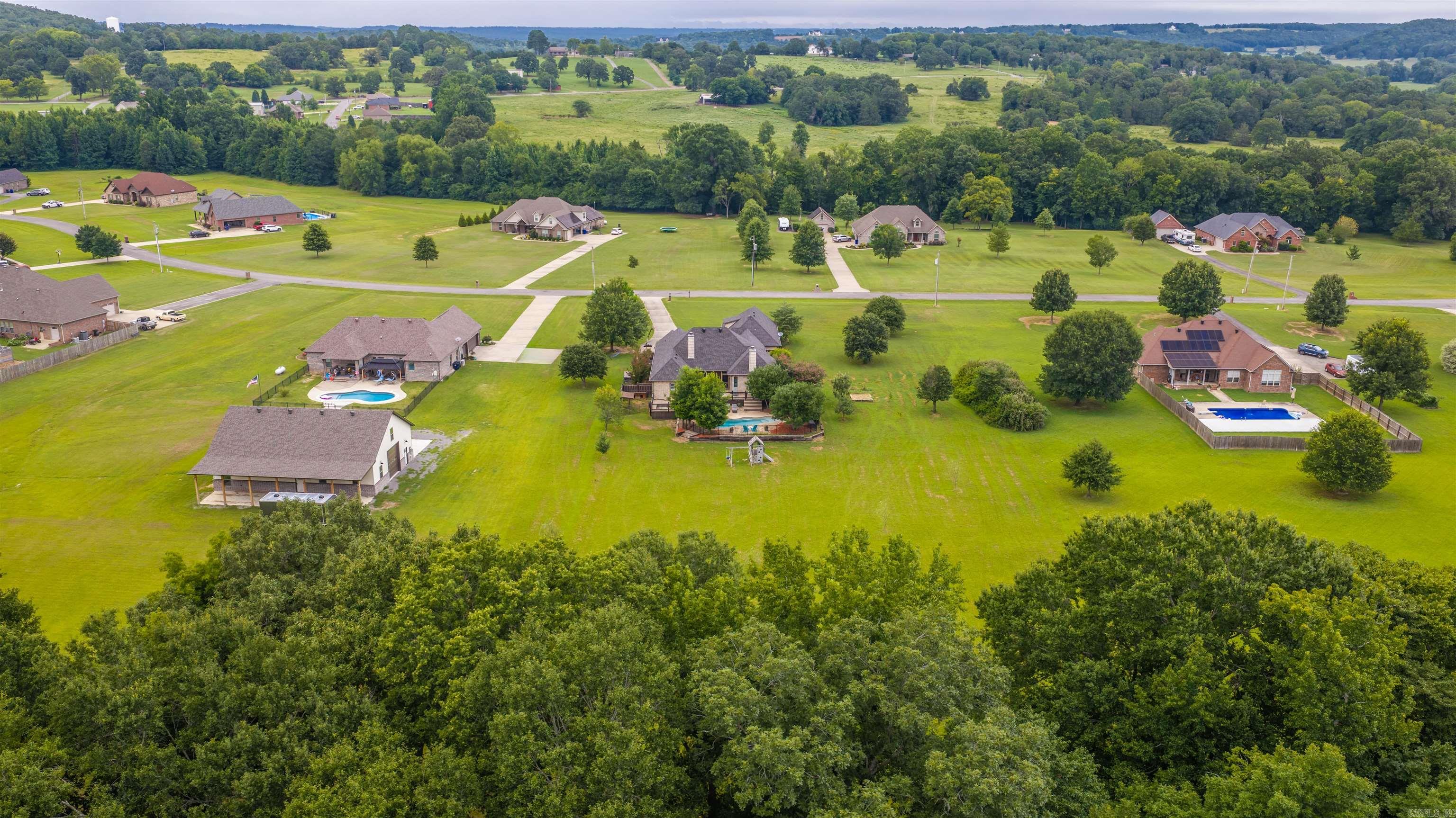 VALLEY MEADOWS - Residential