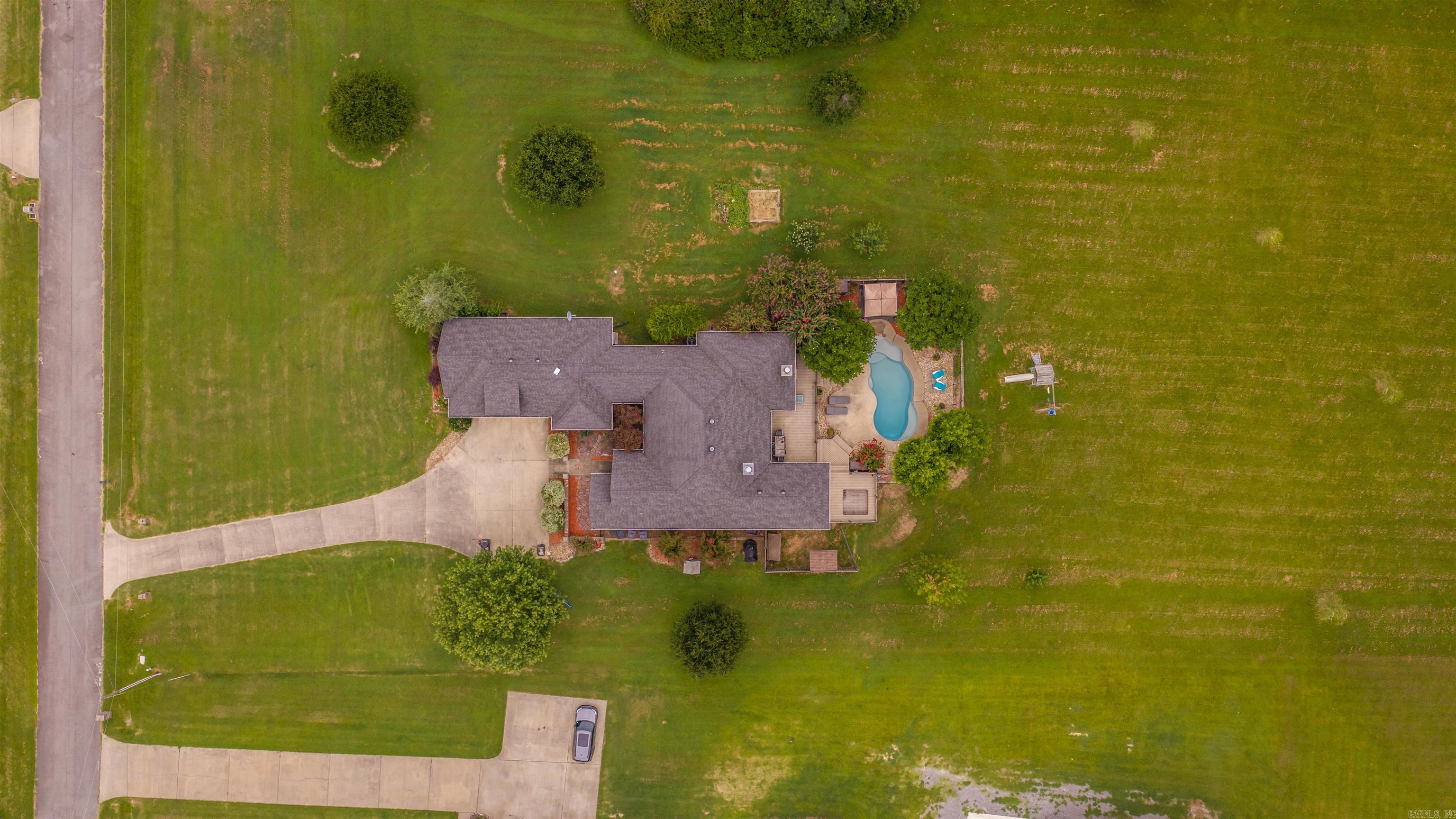 VALLEY MEADOWS - Residential