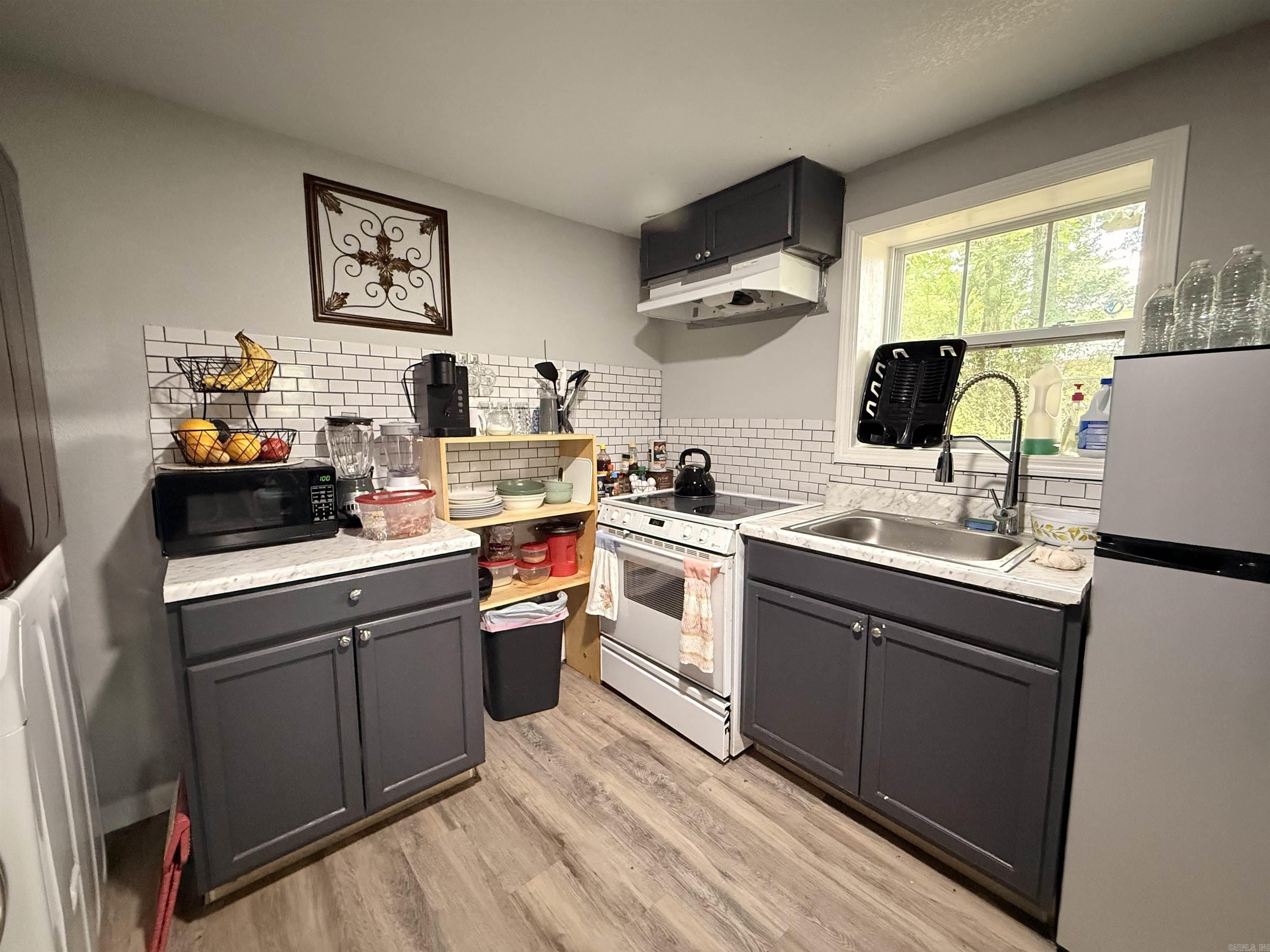 FAIRVIEW ADD - Residential