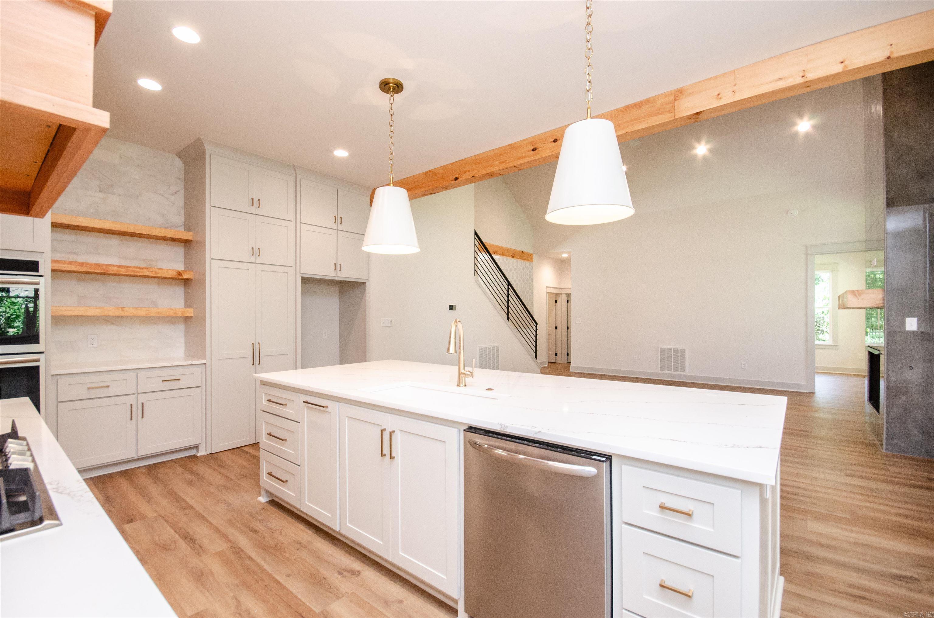 Spencer Mountain at the Lake - Residential