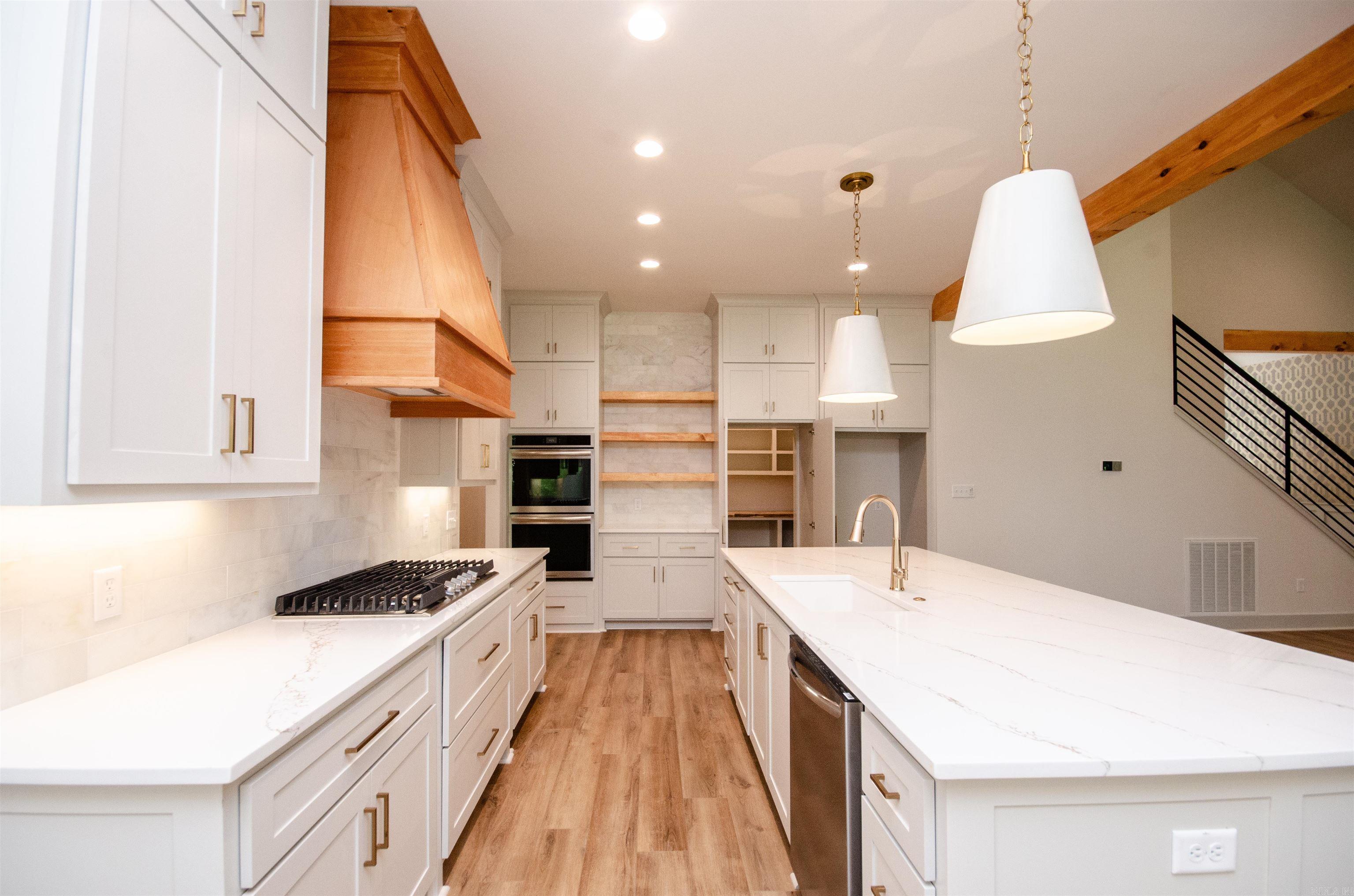 Spencer Mountain at the Lake - Residential