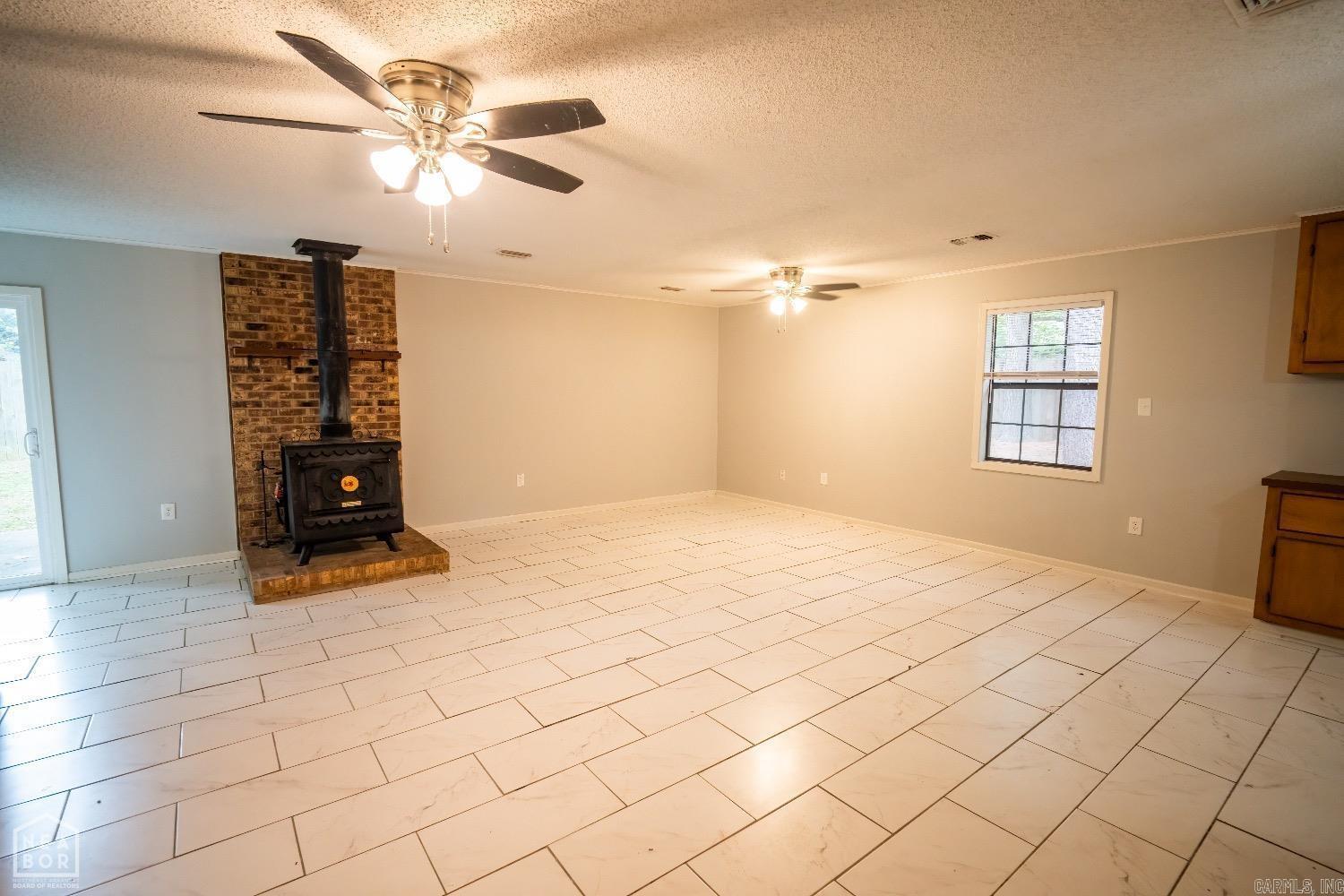 RICHLAND HILLS ADDN - Residential