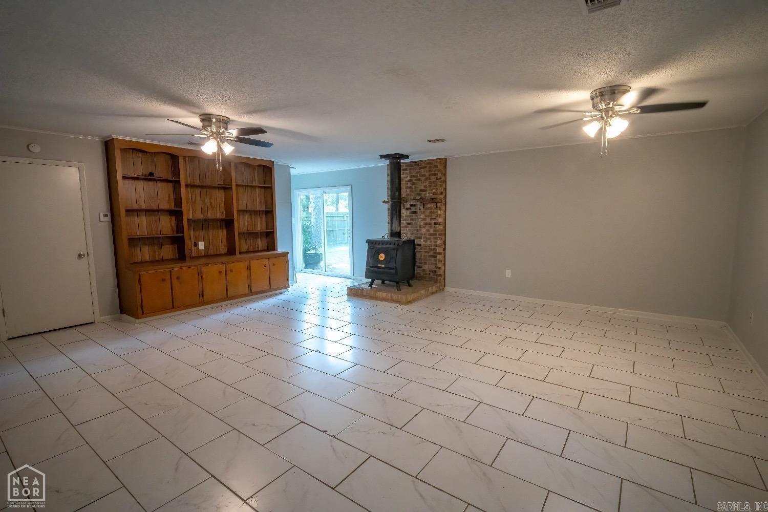 RICHLAND HILLS ADDN - Residential