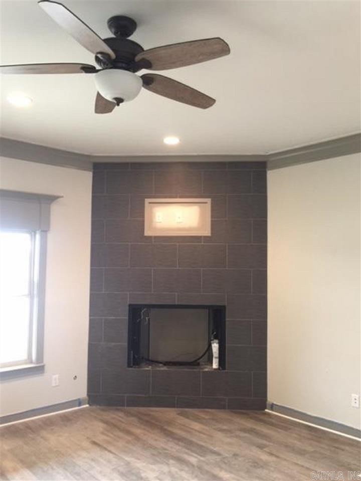 LAKEWOOD - Residential