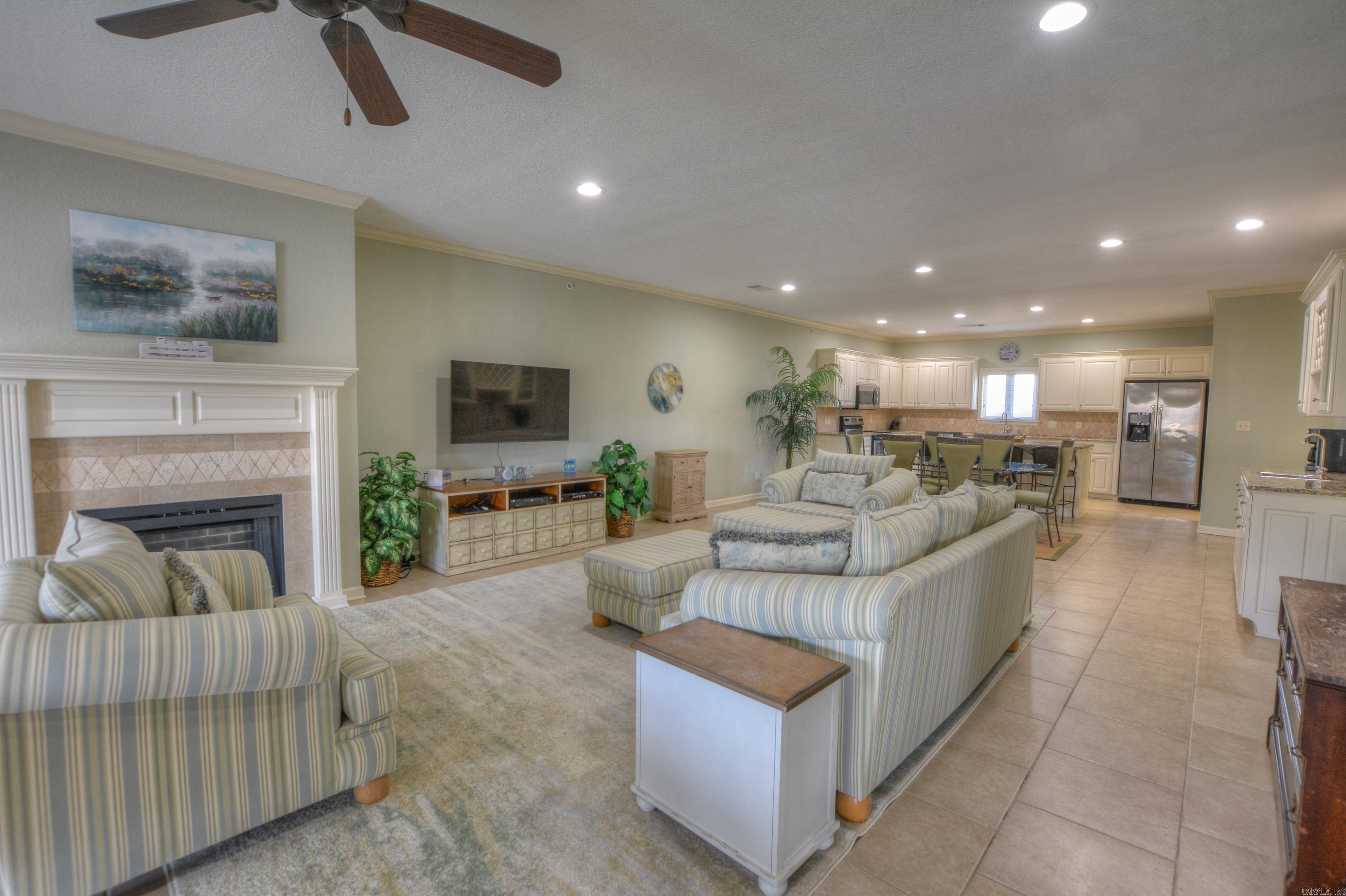 Lake Pointe HPR - Residential
