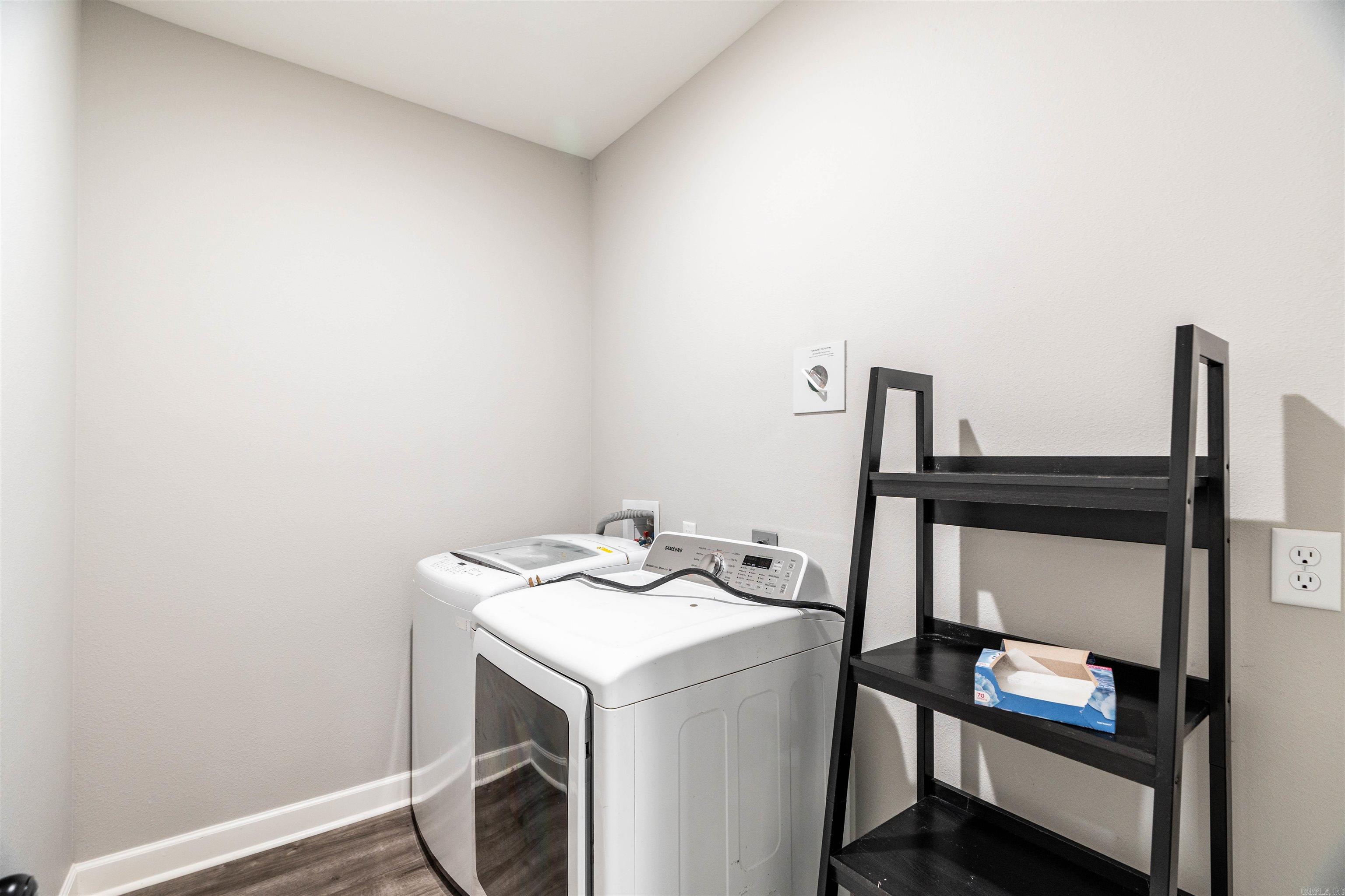 MOUNT TABOR ESTATES - Residential