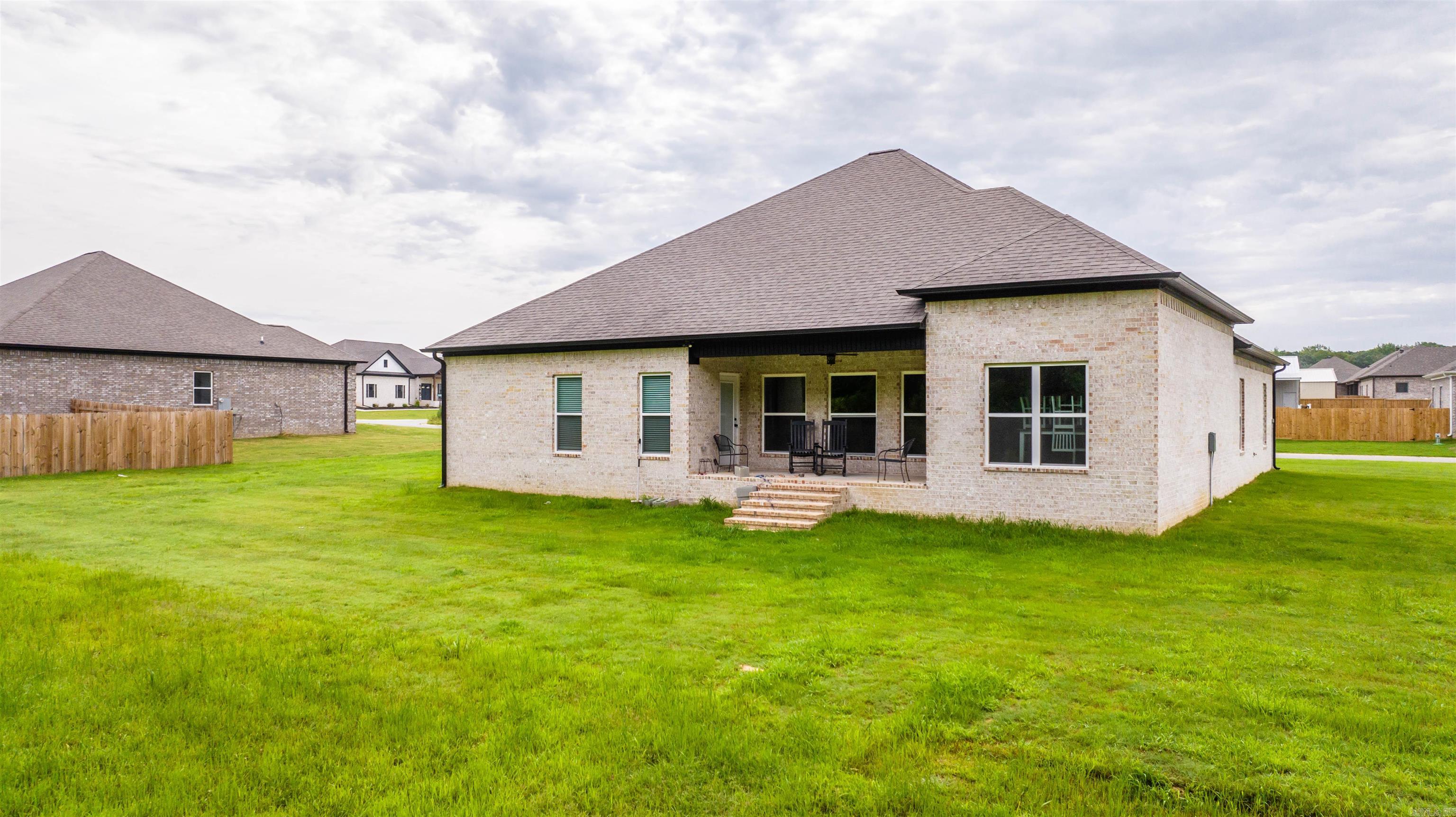 MOUNT TABOR ESTATES - Residential