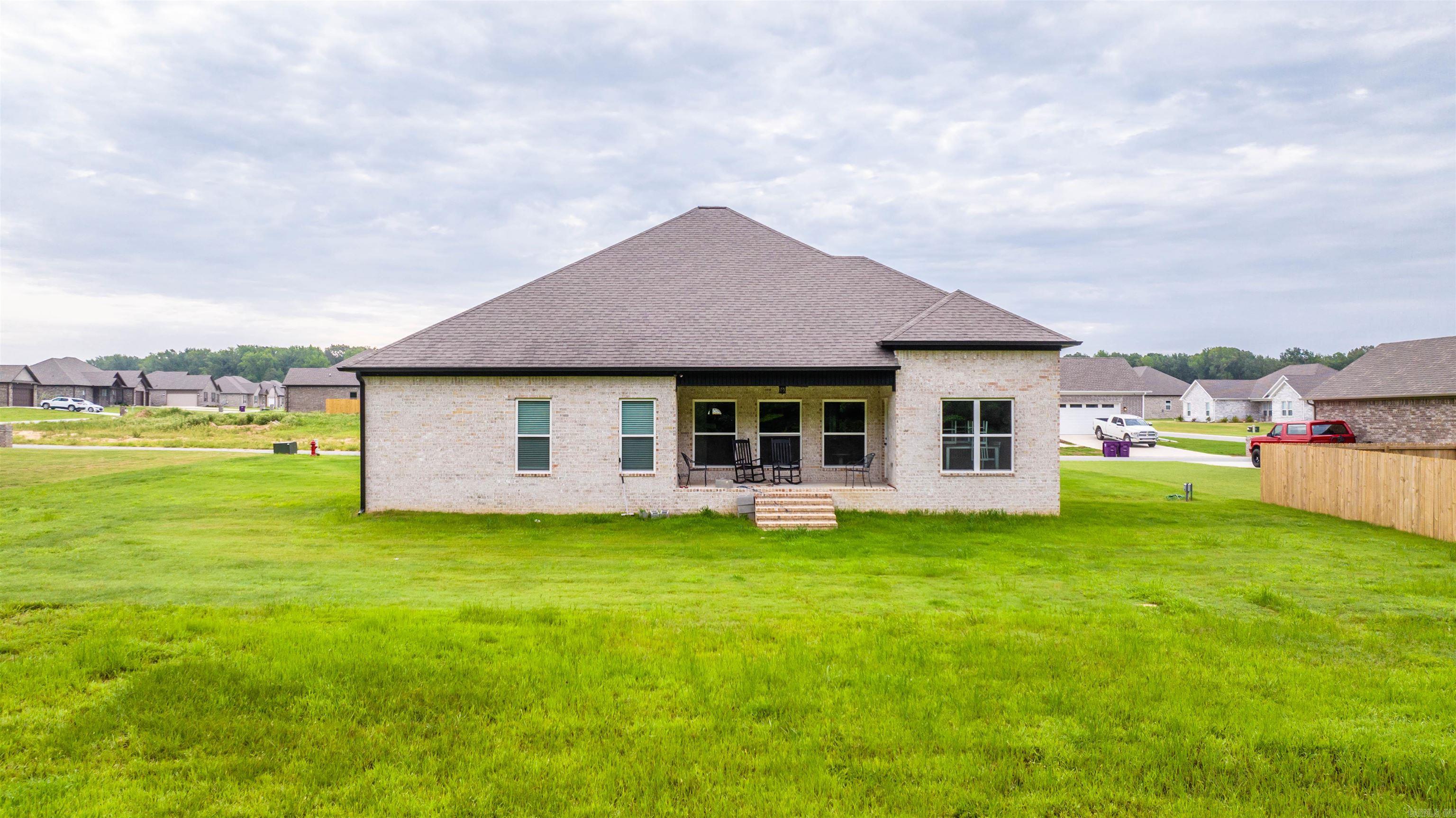 MOUNT TABOR ESTATES - Residential