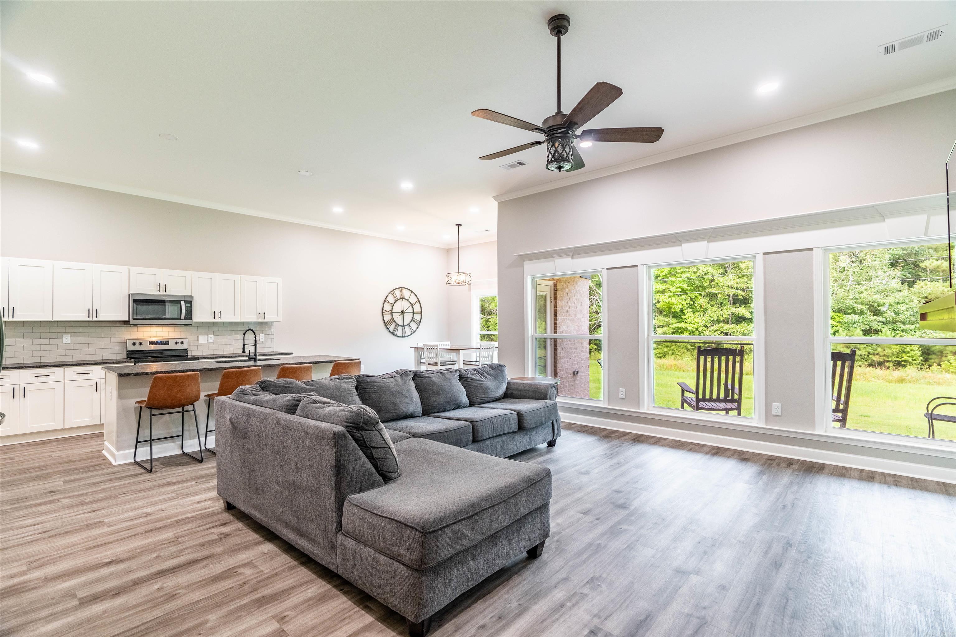 MOUNT TABOR ESTATES - Residential