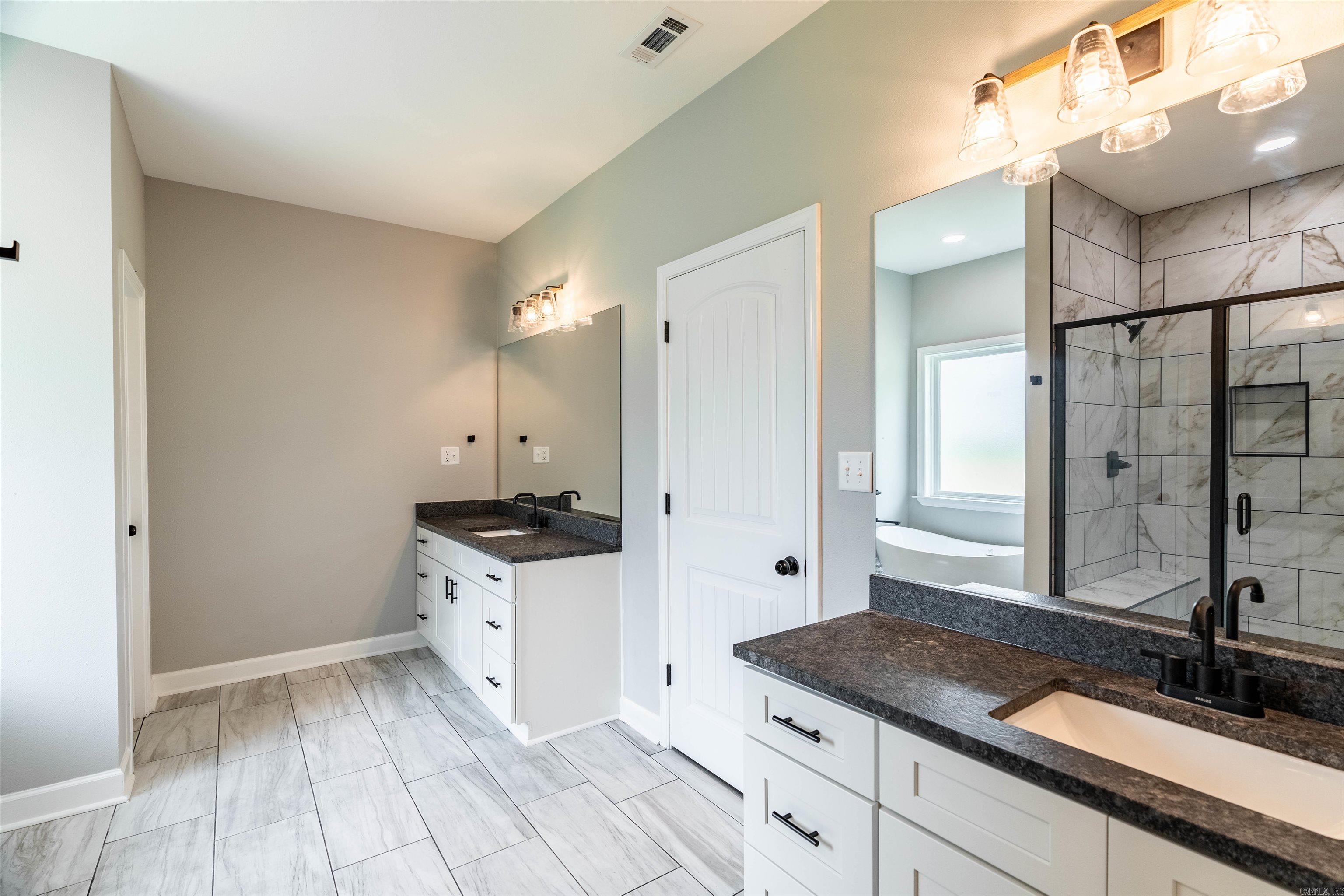 MOUNT TABOR ESTATES - Residential