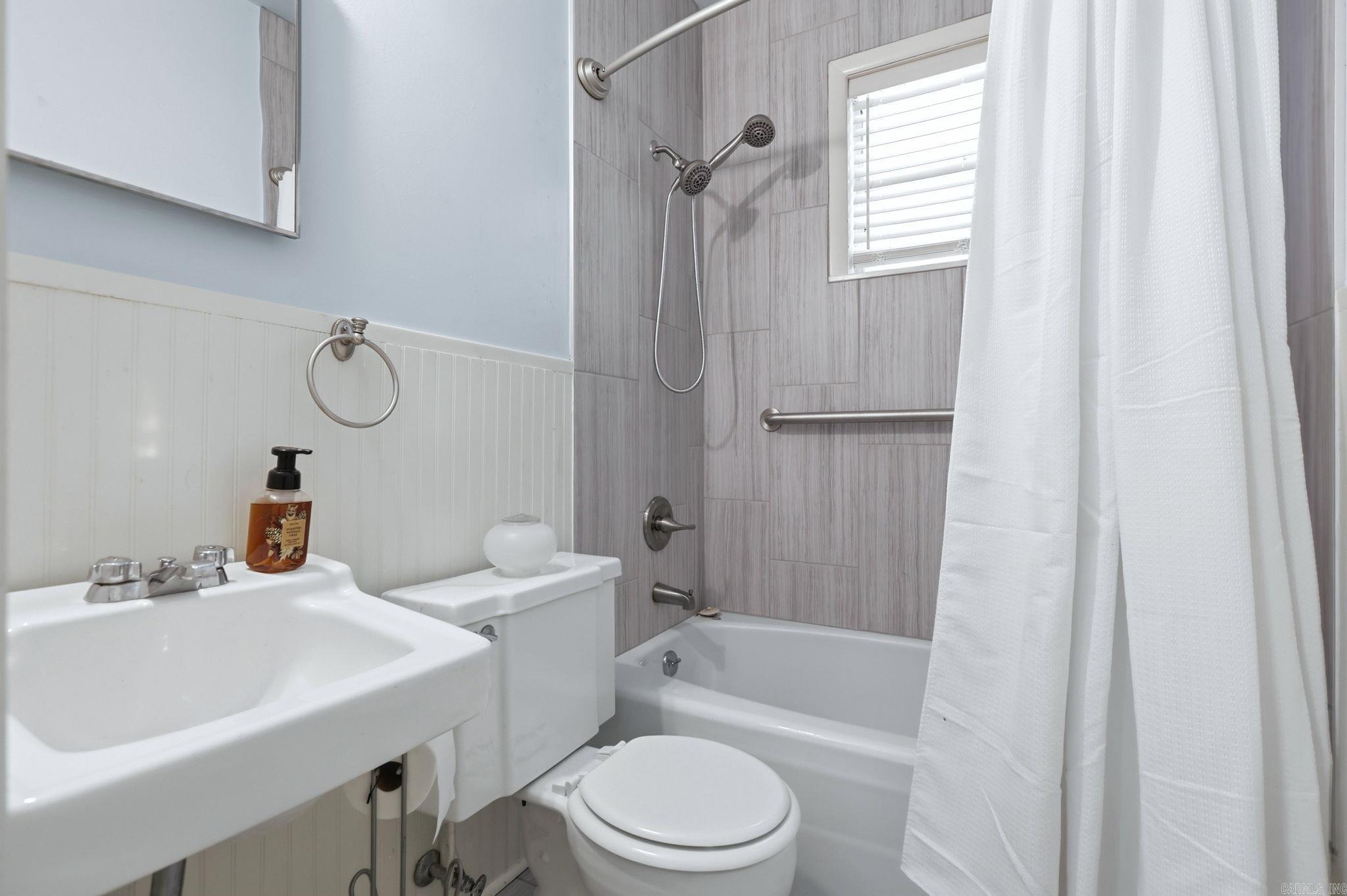 BRIARWOOD - Residential
