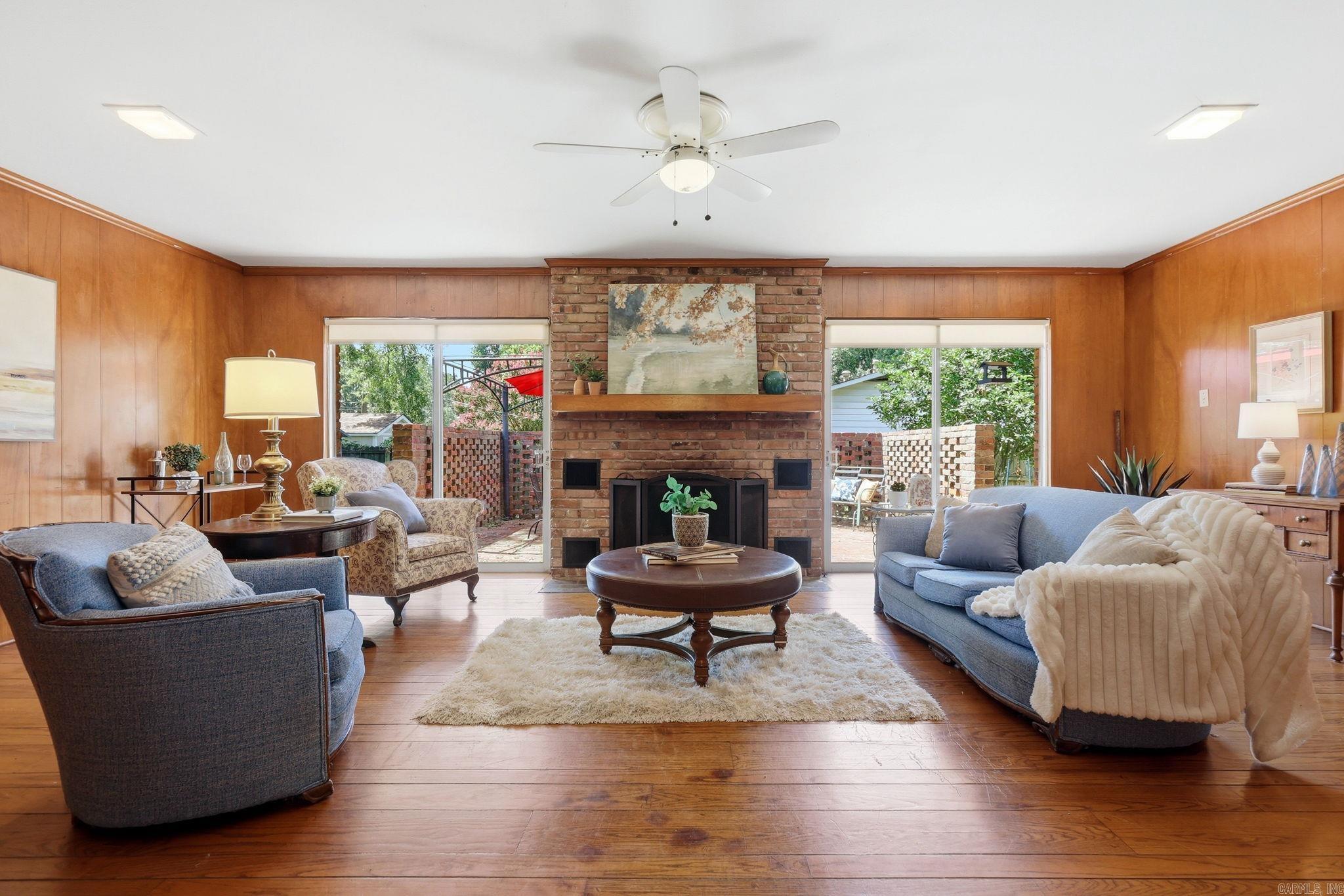 BRIARWOOD - Residential