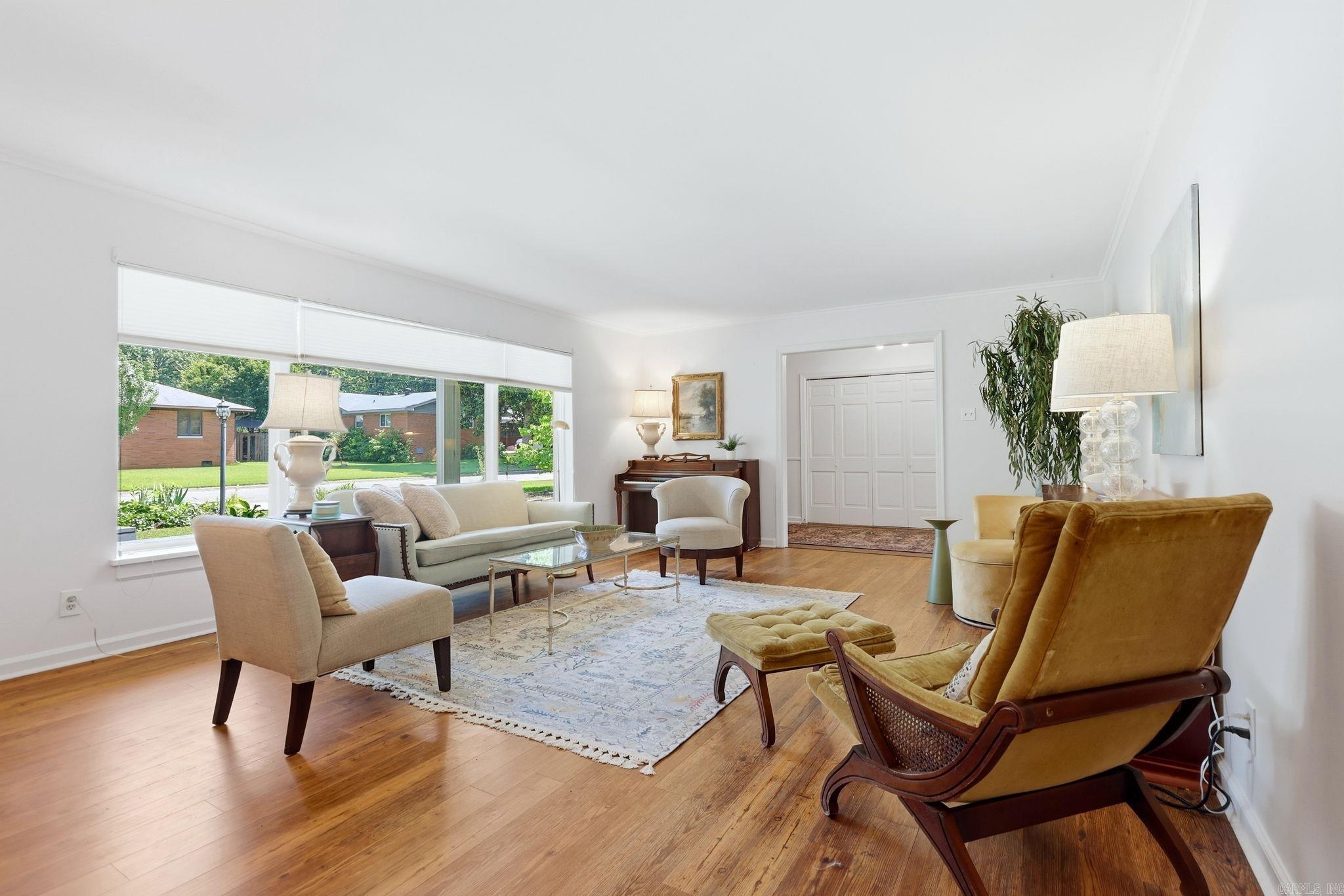 BRIARWOOD - Residential