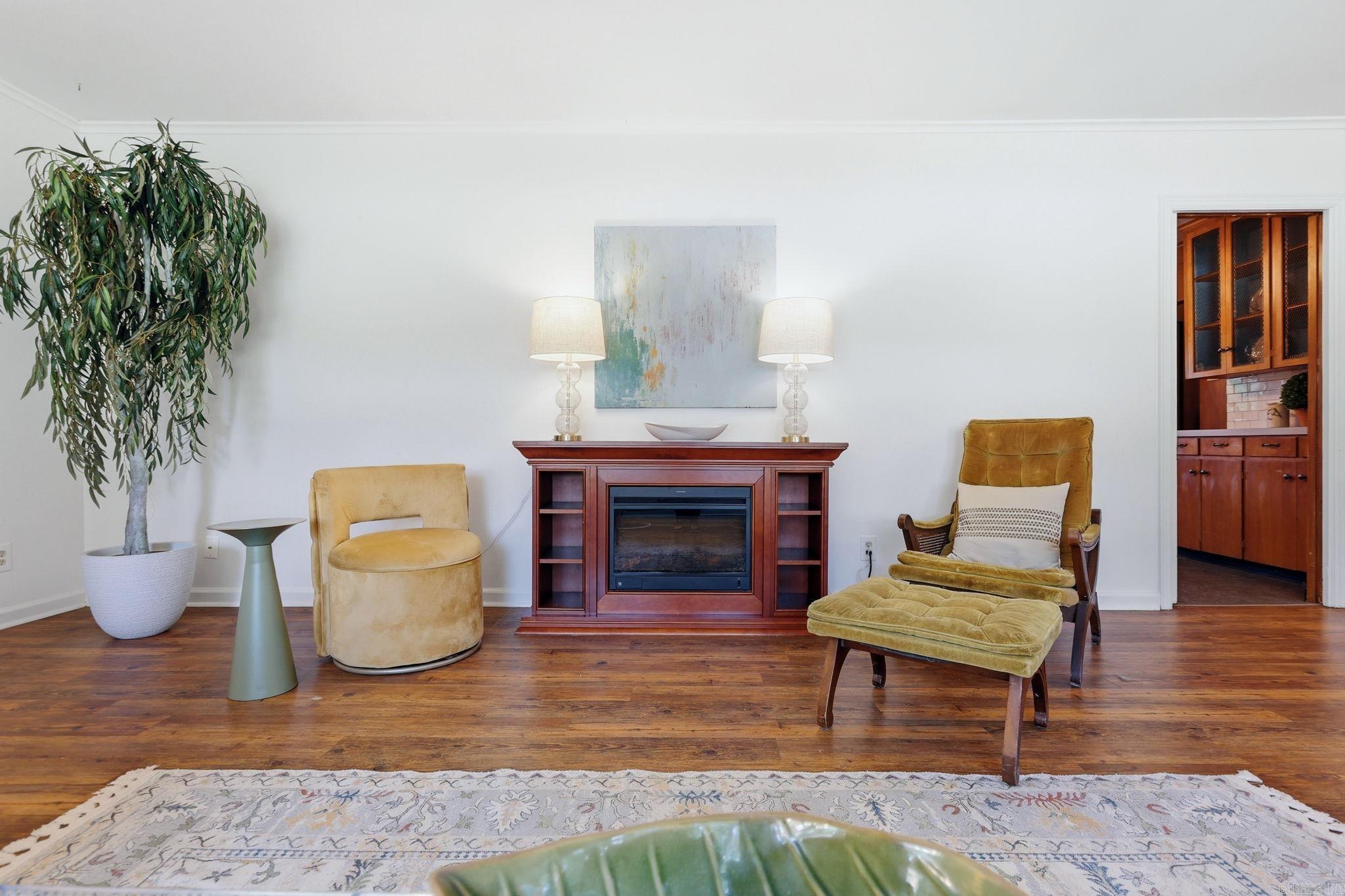 BRIARWOOD - Residential