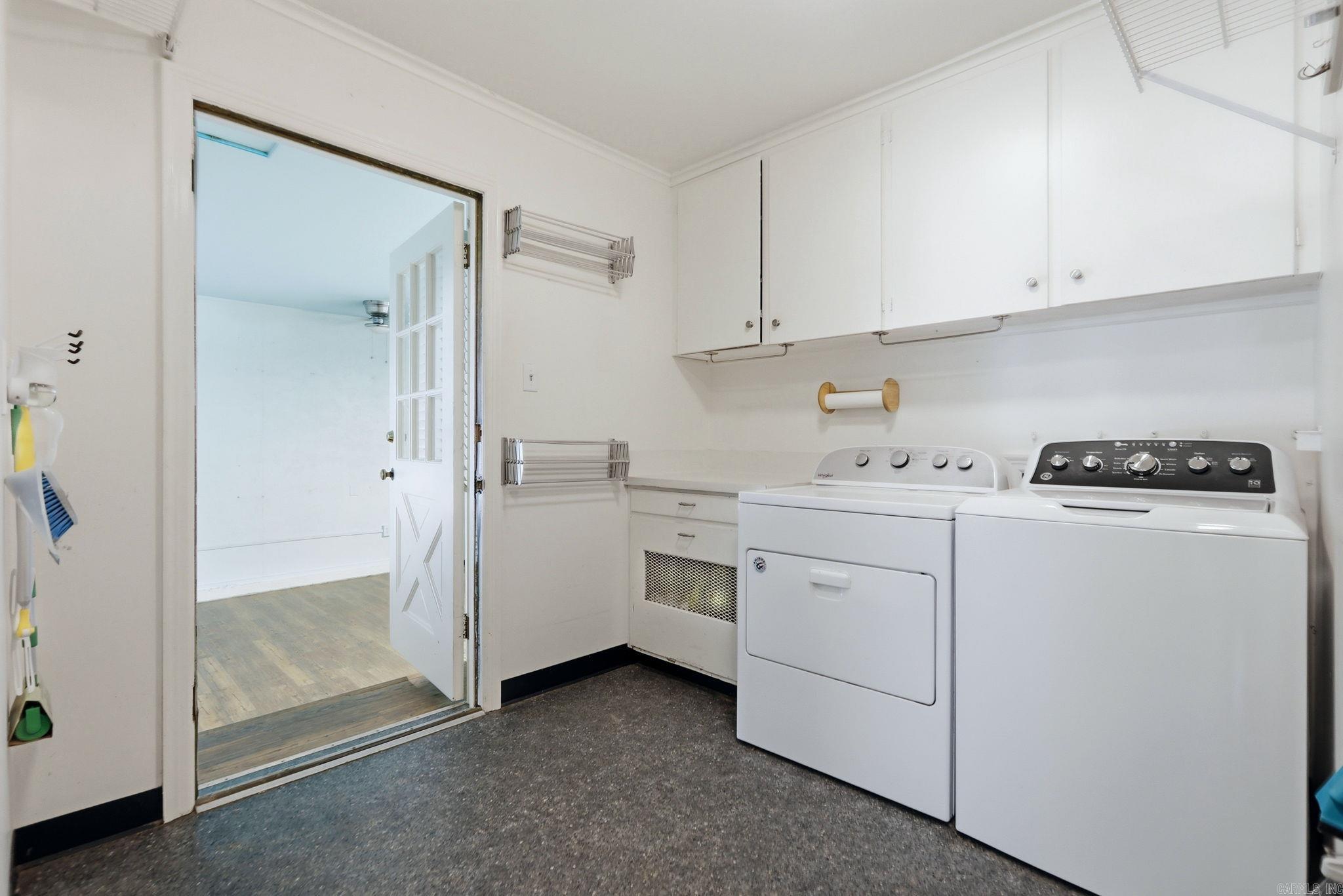 BRIARWOOD - Residential