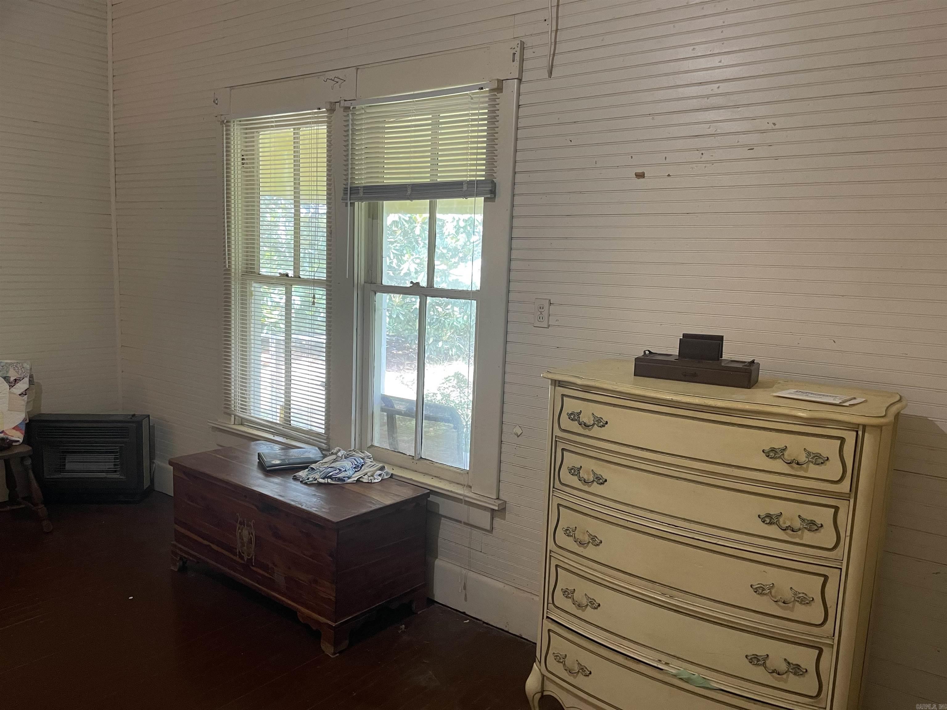 BIGELOW CITY ACREAGE - Residential
