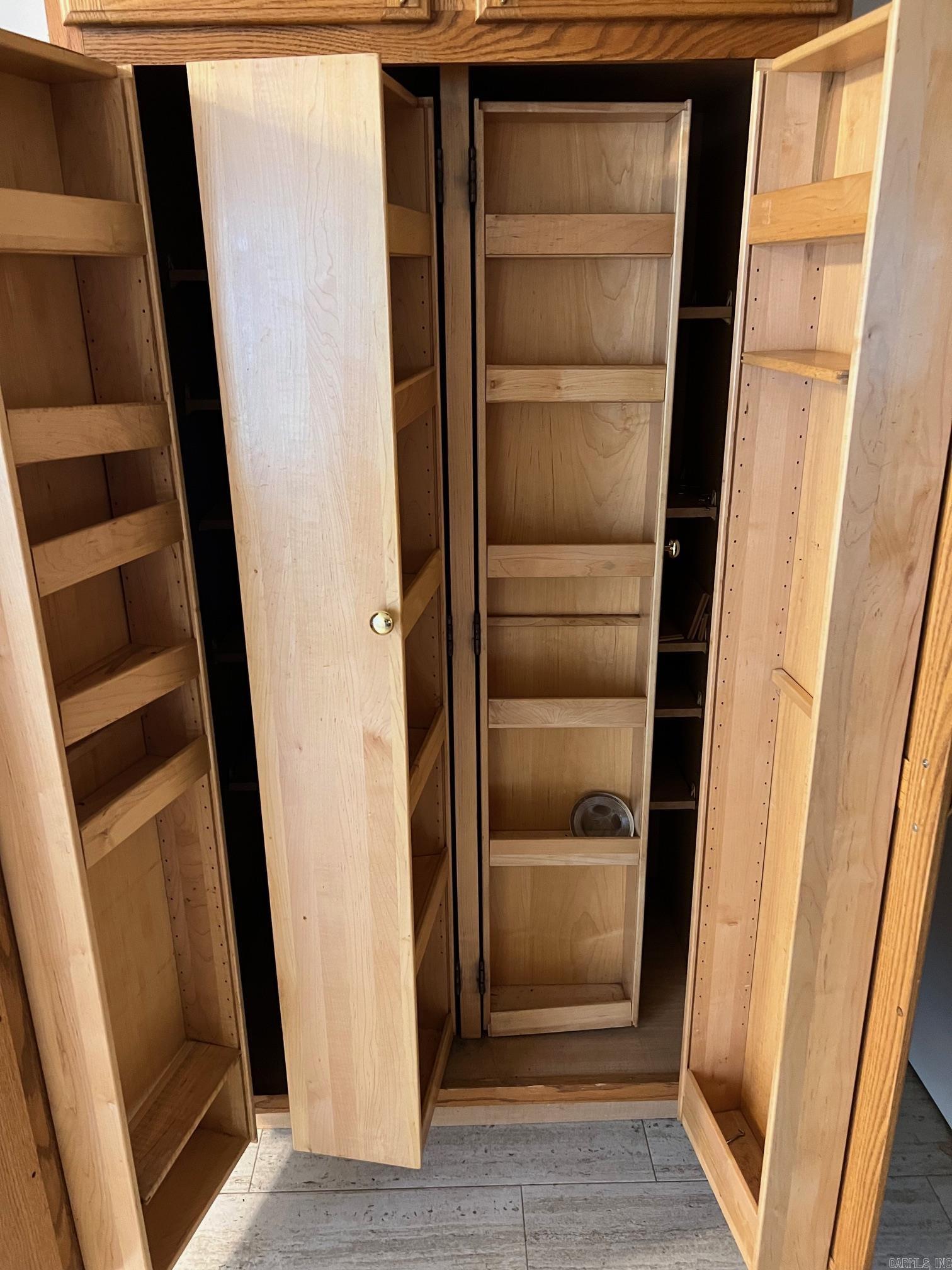 Flippin - Residential Lease