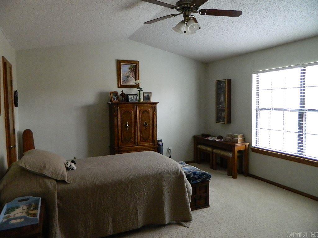SPRINGHILL FARMS - Residential