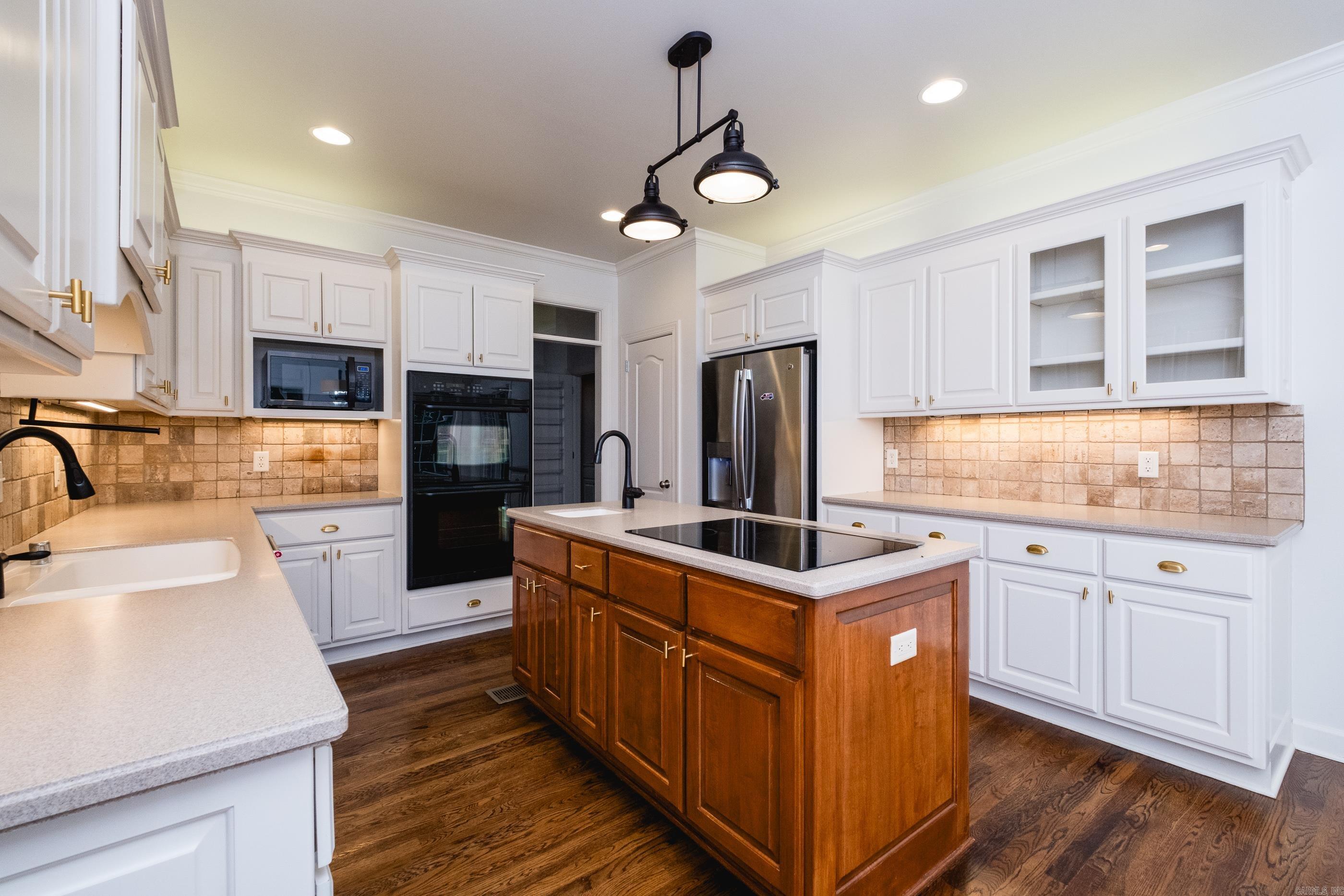 CHENAL VALLEY MARGEUAX - Residential