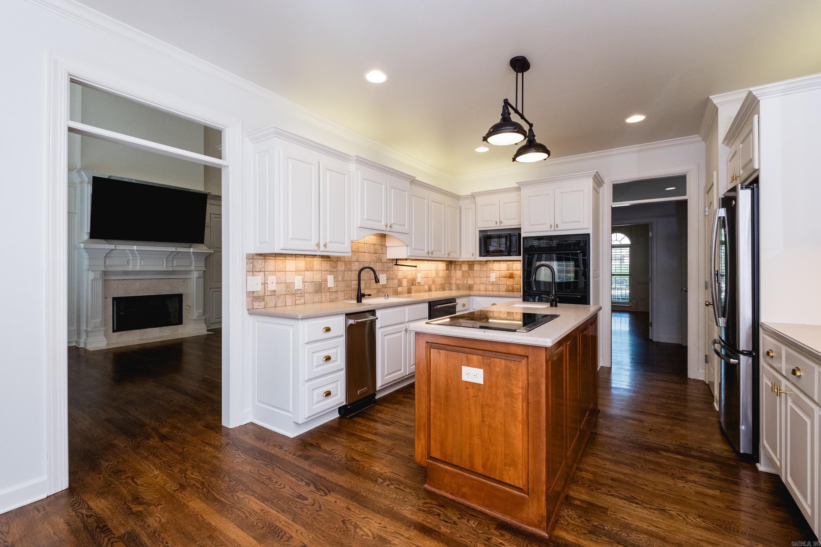 CHENAL VALLEY MARGEUAX - Residential
