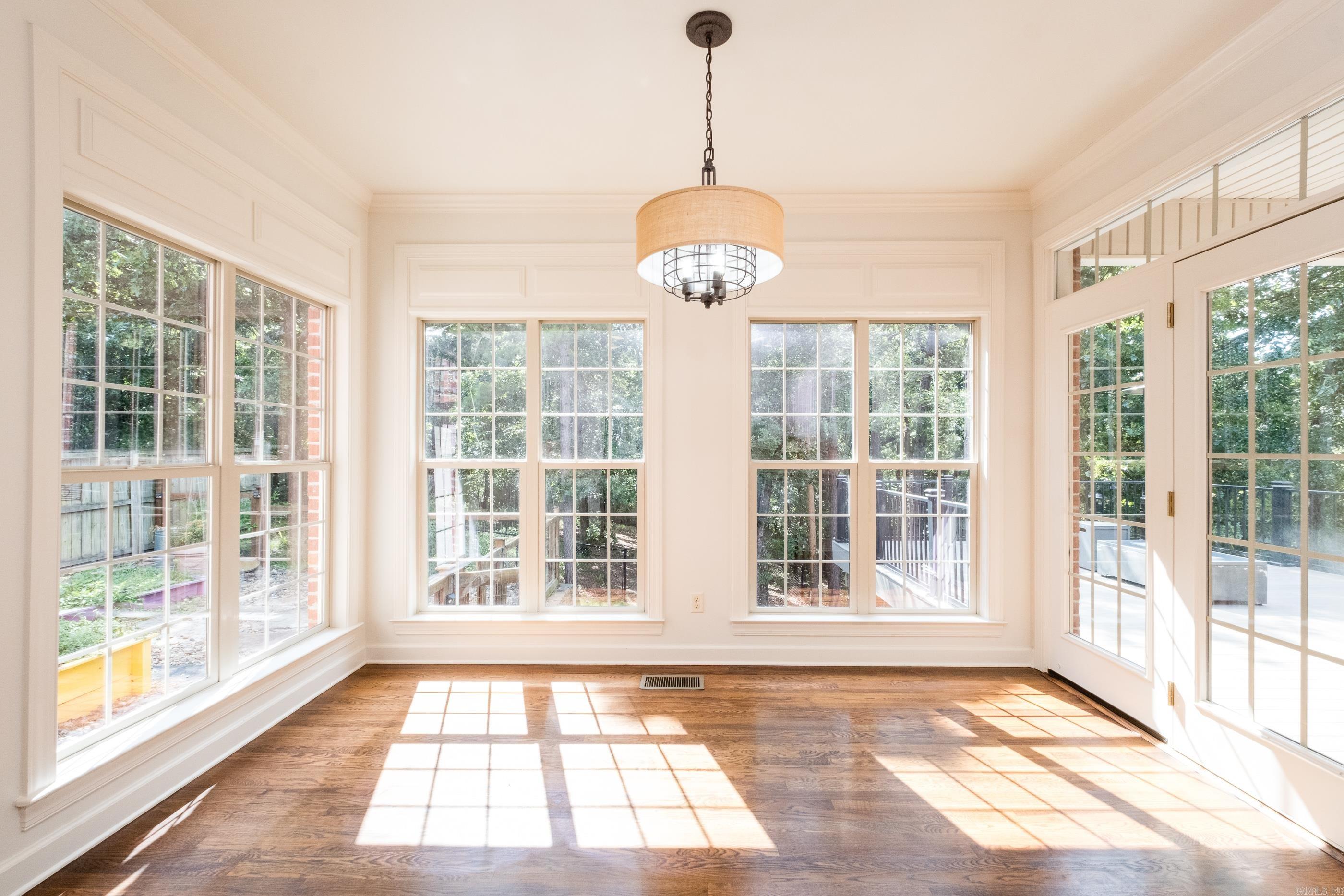 CHENAL VALLEY MARGEUAX - Residential