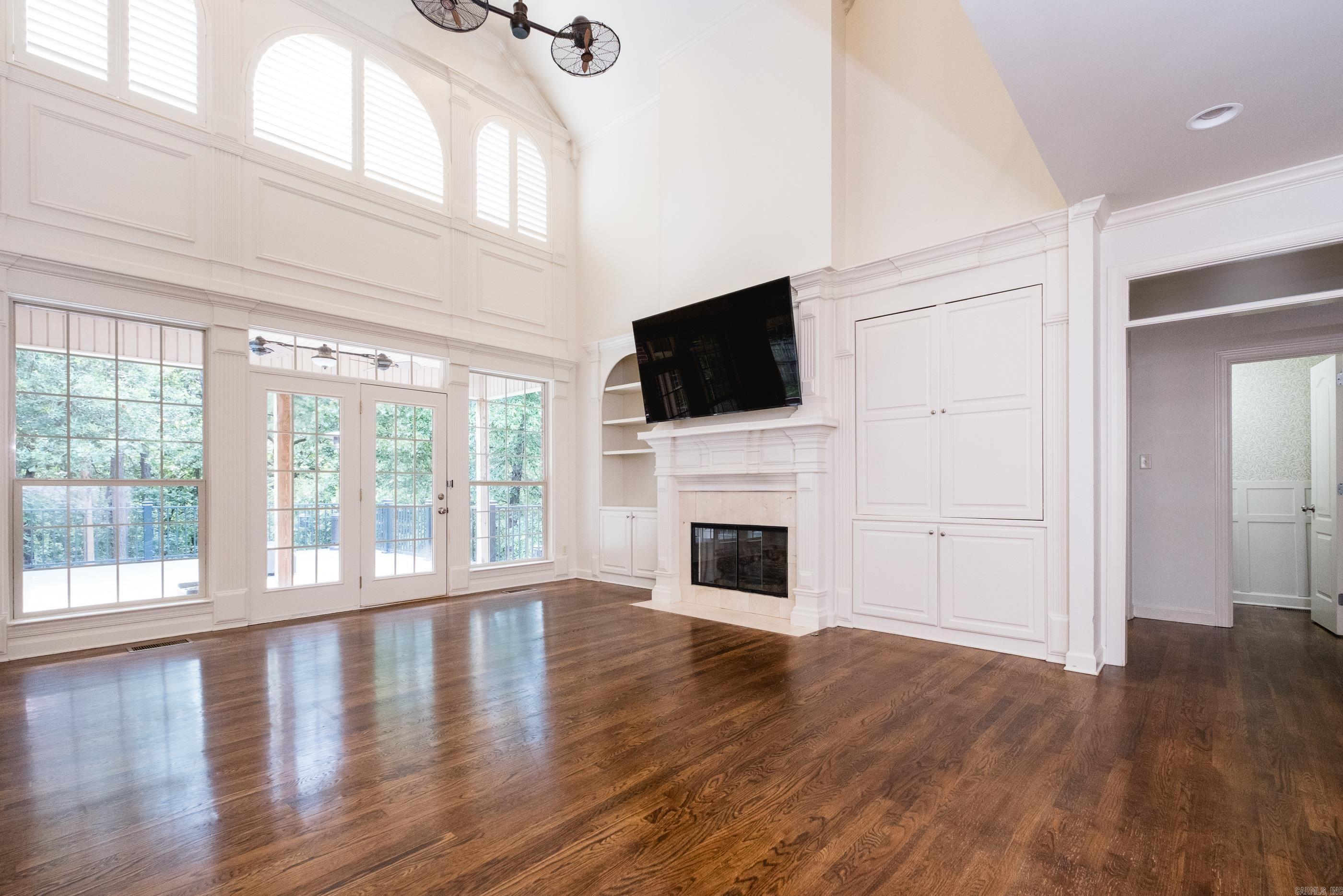 CHENAL VALLEY MARGEUAX - Residential