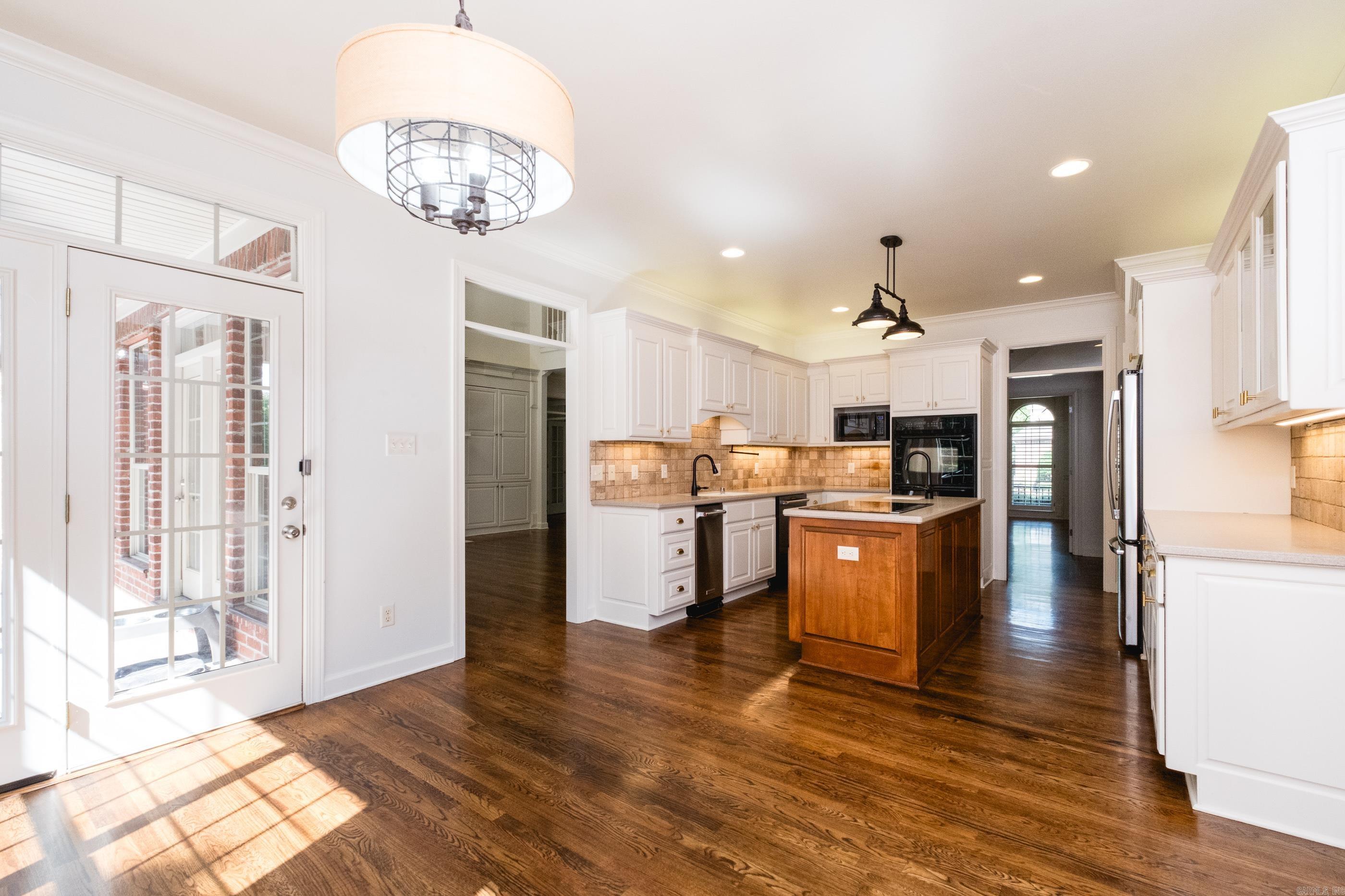 CHENAL VALLEY MARGEUAX - Residential
