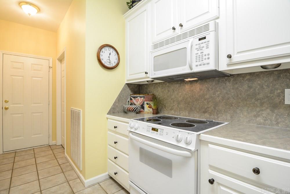 CAMBRIDGE PLACE - Residential