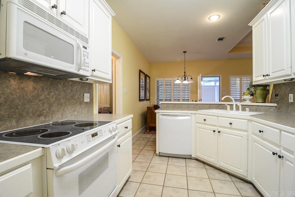 CAMBRIDGE PLACE - Residential
