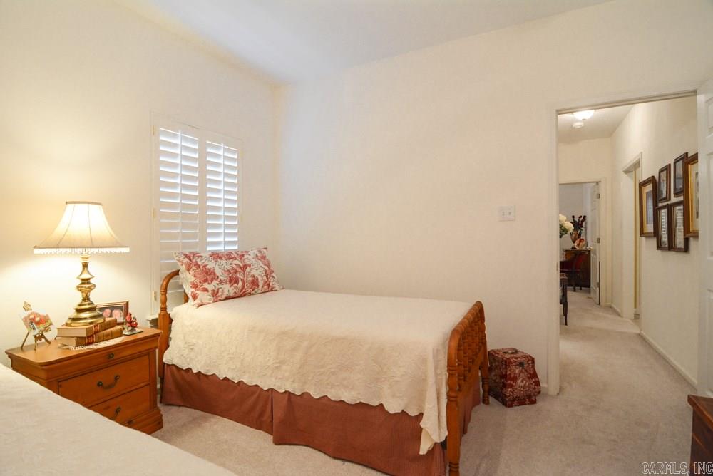 CAMBRIDGE PLACE - Residential