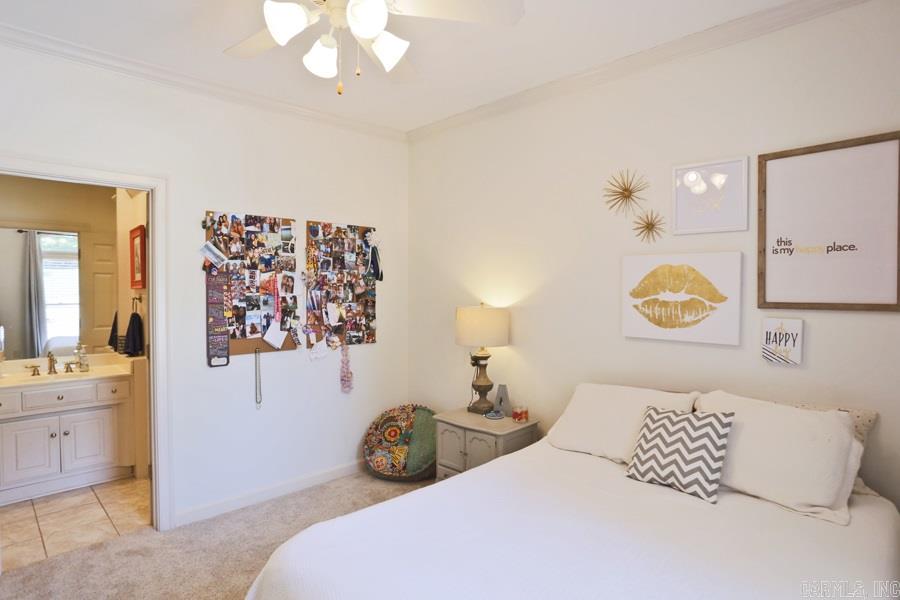 CHENAL VALLEY LAMARCHE PLACE NBH - Residential