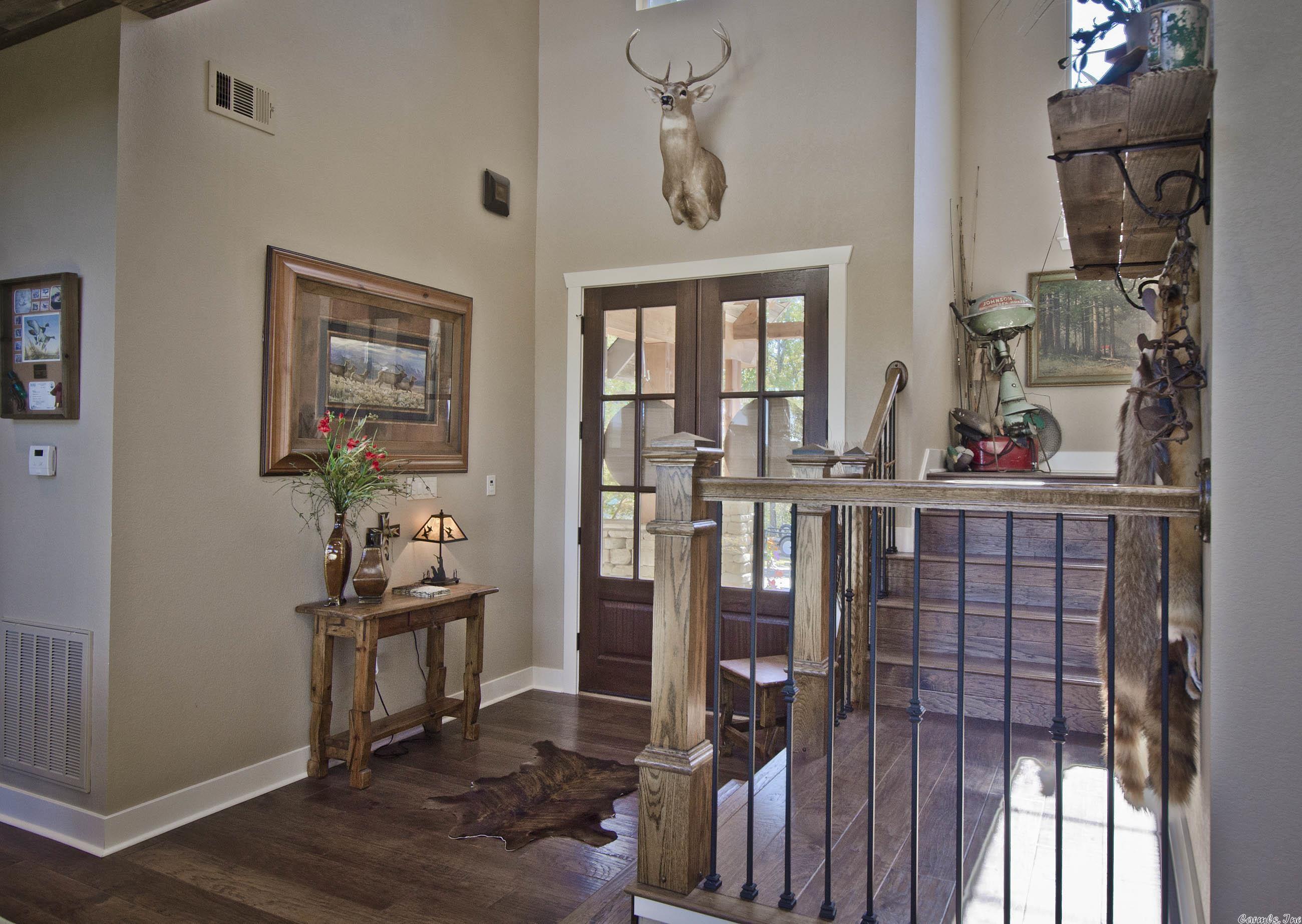 LAKE FOREST SHORES - Residential