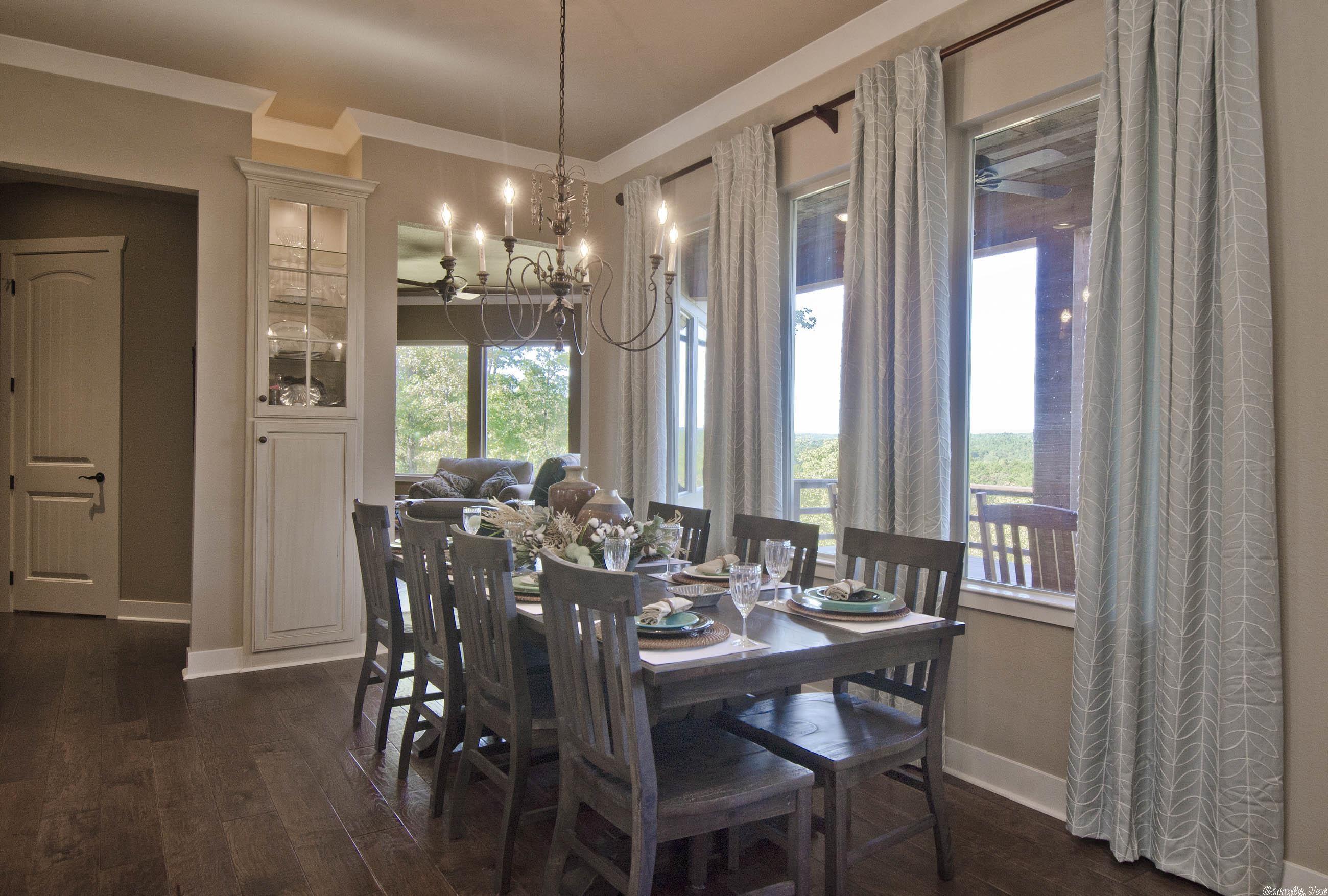 LAKE FOREST SHORES - Residential