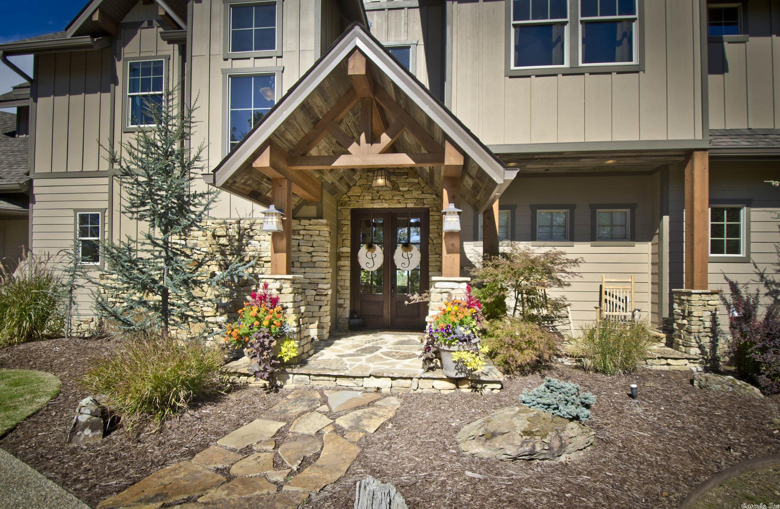 LAKE FOREST SHORES - Residential