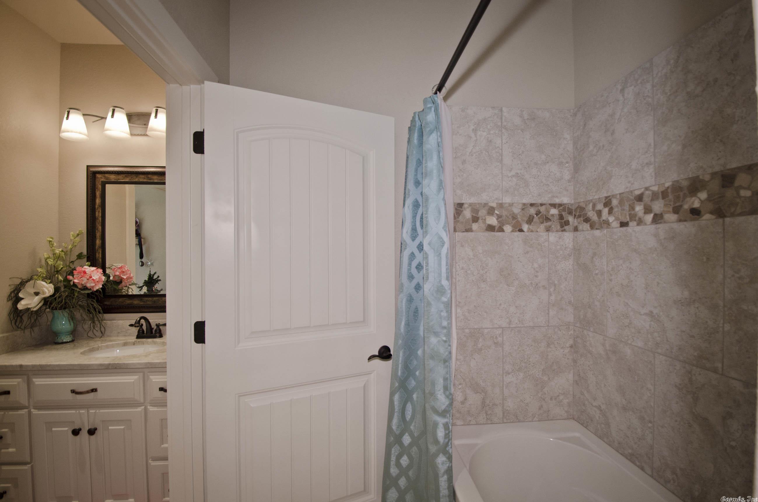 LAKE FOREST SHORES - Residential