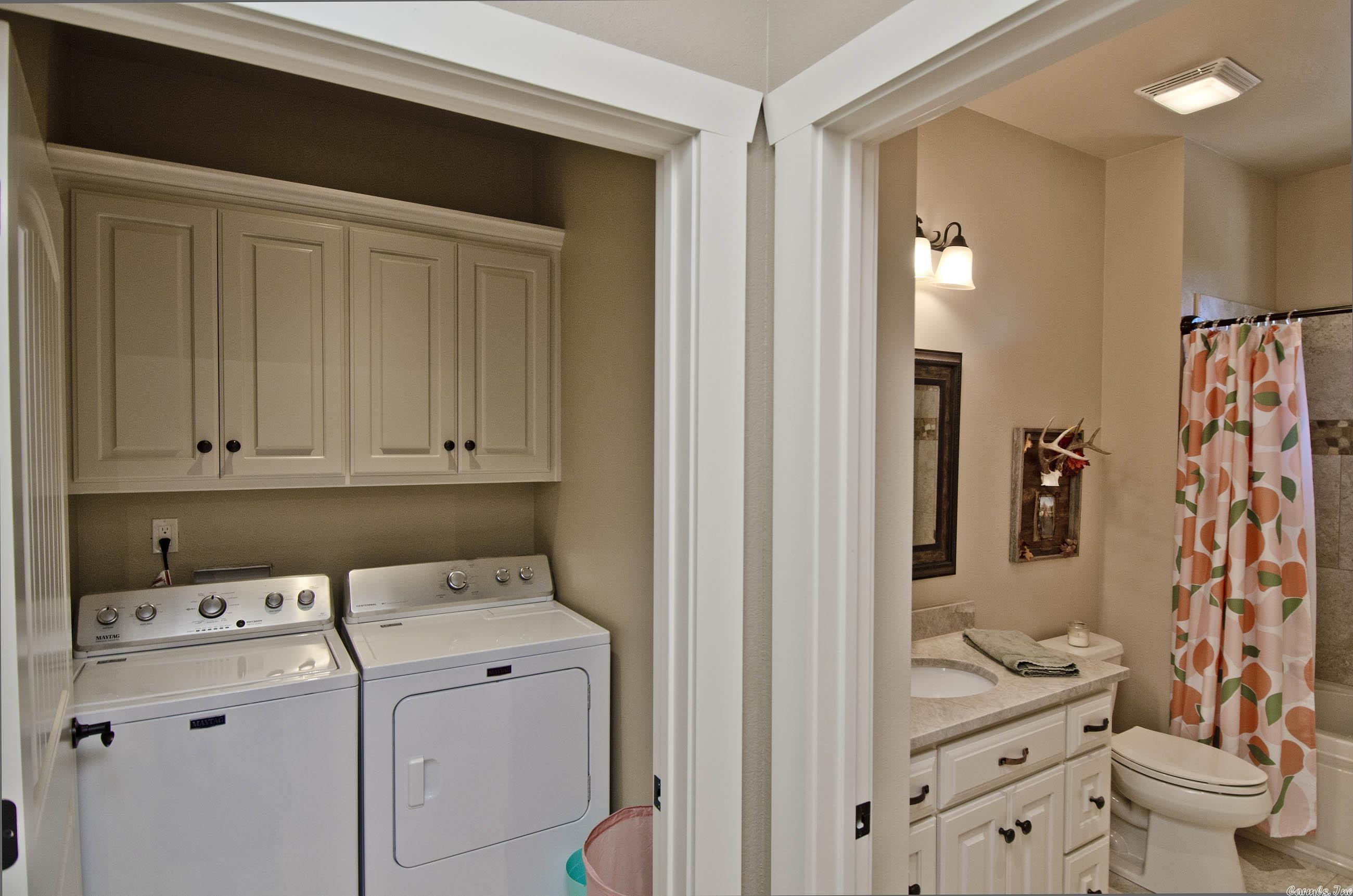 LAKE FOREST SHORES - Residential