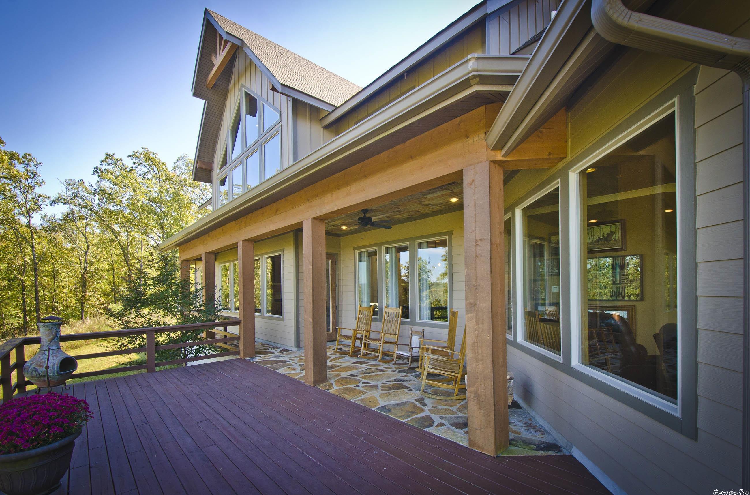 LAKE FOREST SHORES - Residential