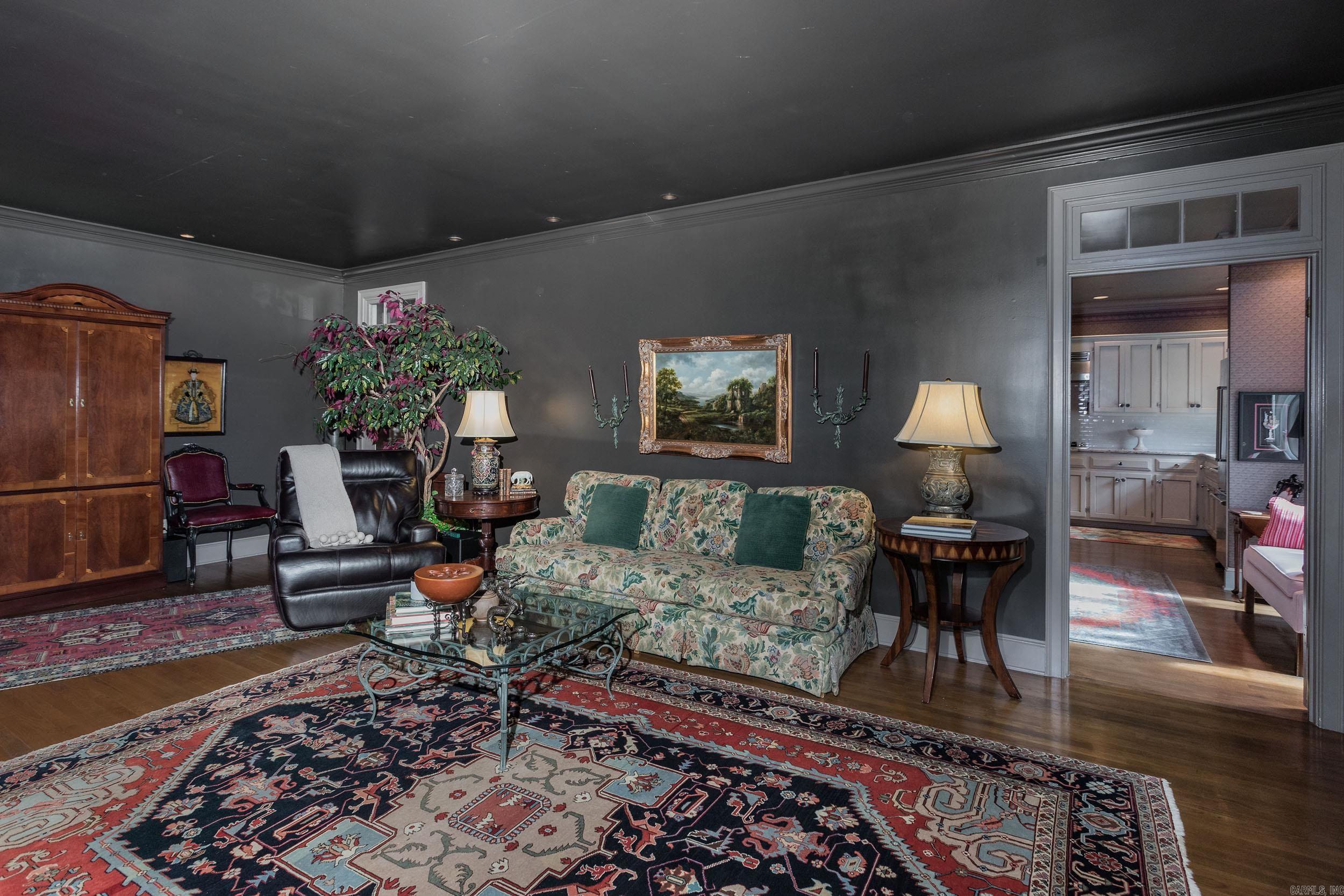 JOHNSON GLEN RANCH - Residential