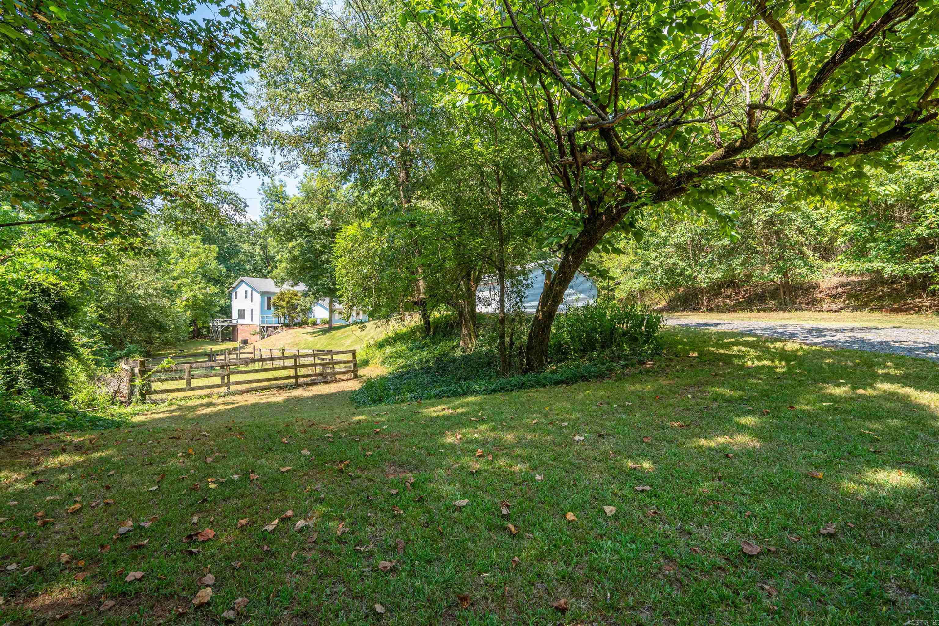 COVE VALLEY ESTATES - Residential