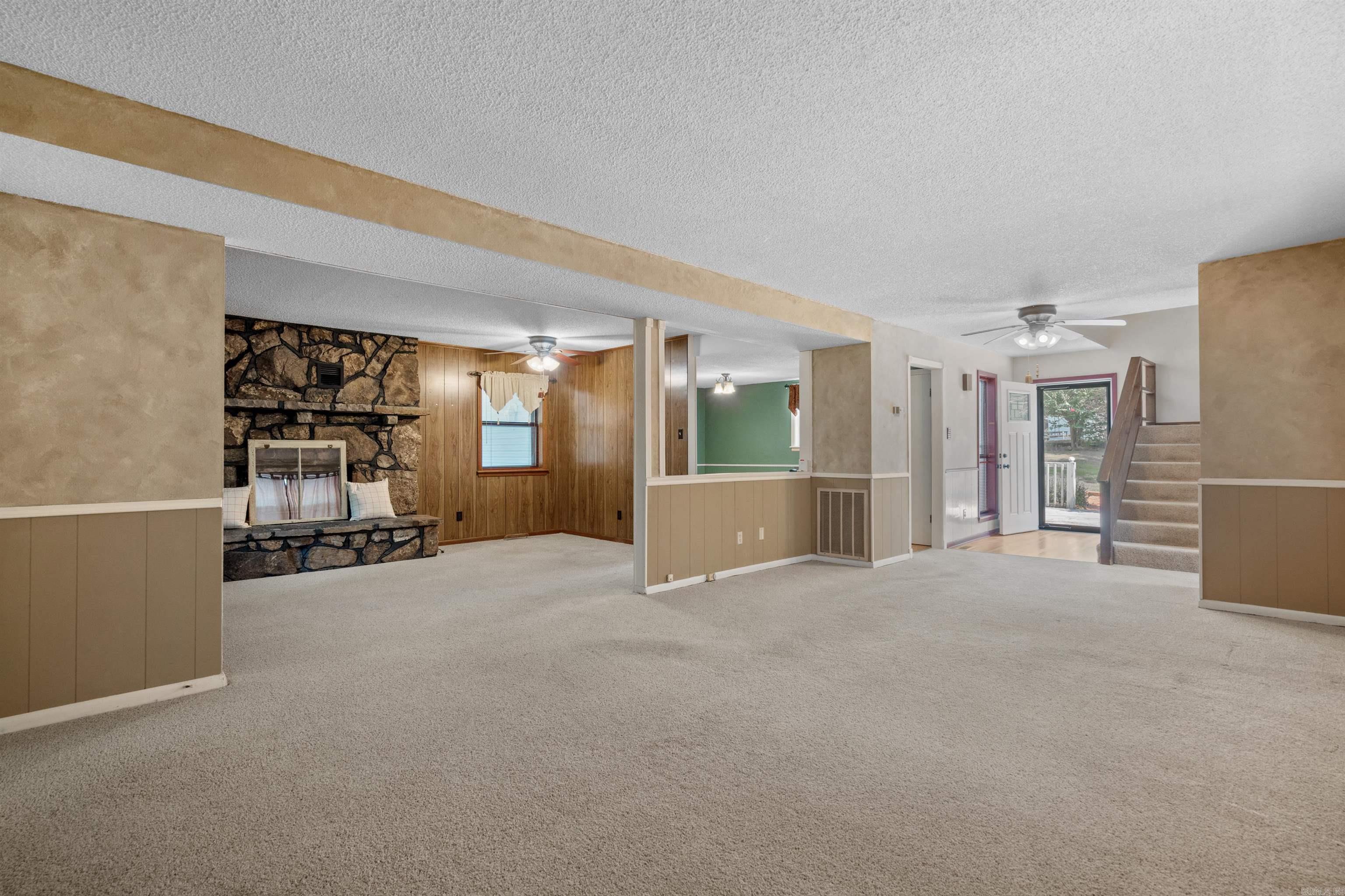 COVE VALLEY ESTATES - Residential