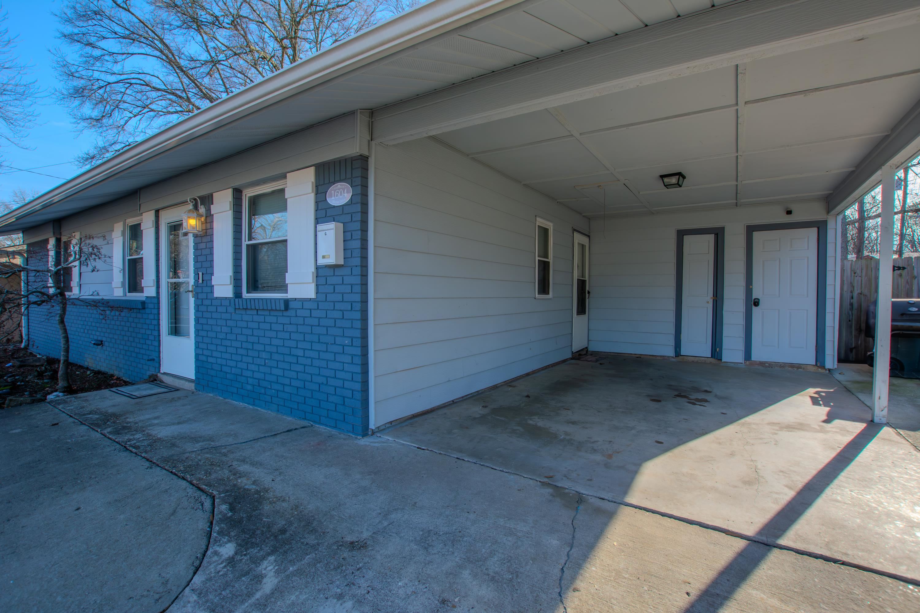 Club Road Terrace - Residential