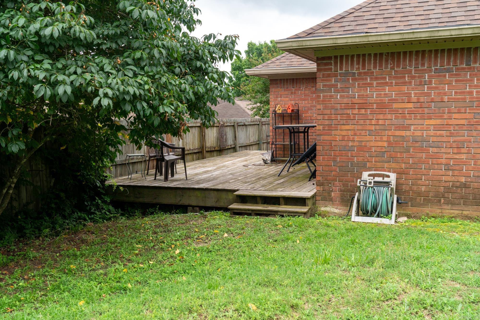 NORTHSHORE GARDENS - Residential