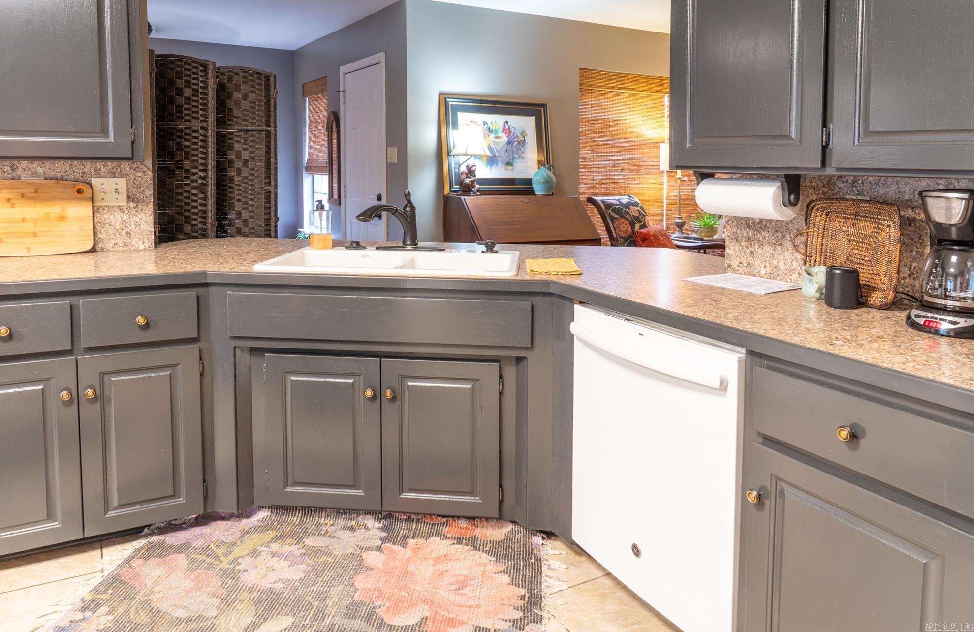 NORTHSHORE GARDENS - Residential