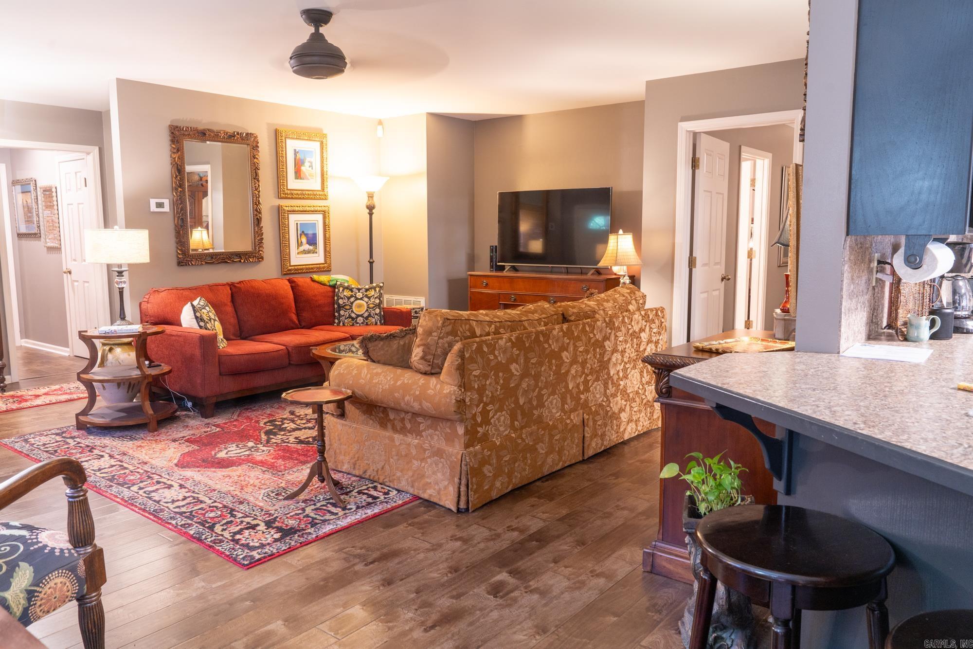 NORTHSHORE GARDENS - Residential