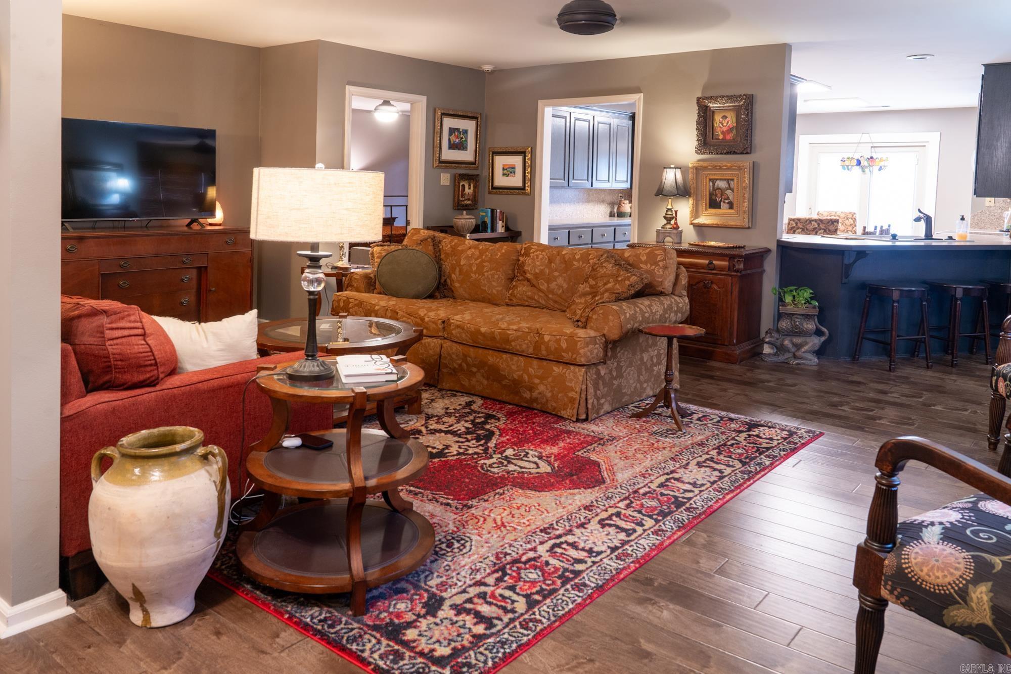 NORTHSHORE GARDENS - Residential