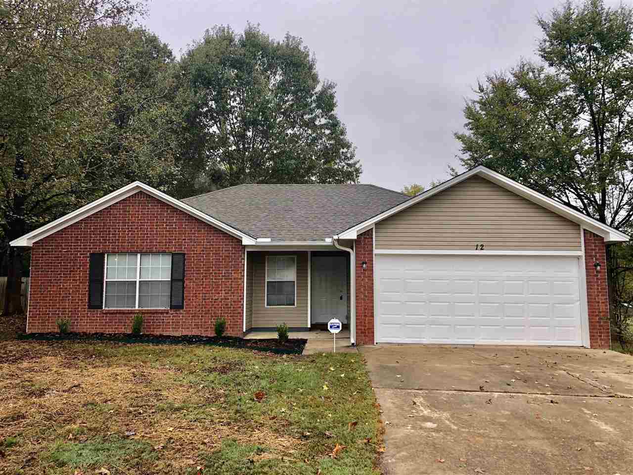 This beautiful 3bd-2ba-2ga home in Cabot has been completely renovated! The home has updated paint on the interior-exterior and updated landscaping providing a welcoming curb-appeal. Your new home features gorgeous wood vinyl flooring throughout the main areas and plush carpet in the bedrooms. Your new kitchen has modern countertops.