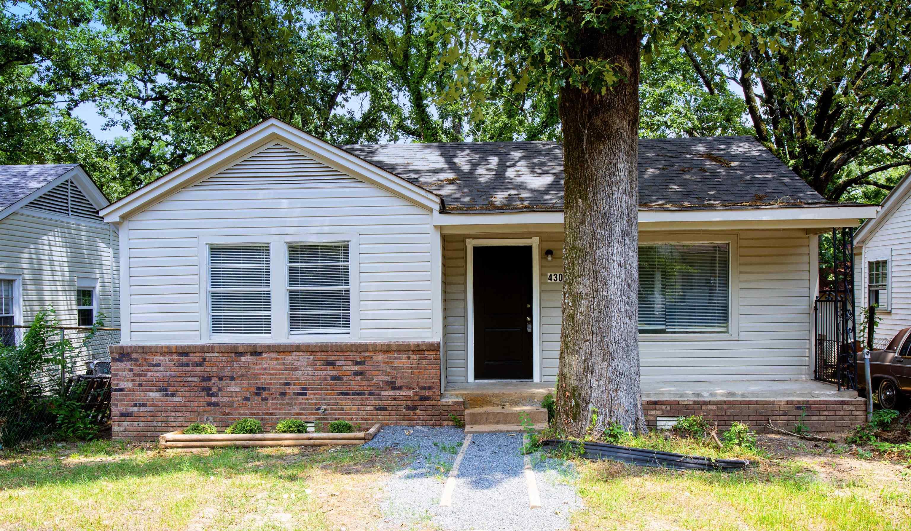 Newly remodeled 3BD/2BA in Little Rock that is waiting for you to call home. New paint and flooring throughout. Laundry closet has extra shelves for storage. Extra bonus room. Plenty of space throughout. Small deck that leads to the patio area in back. Fully fenced yard perfect for anyone with kids or pets. The lease for this property is for 2 years with a 3% increase after the first year. Income has to be 3x the amount of rent unless you have a housing voucher.