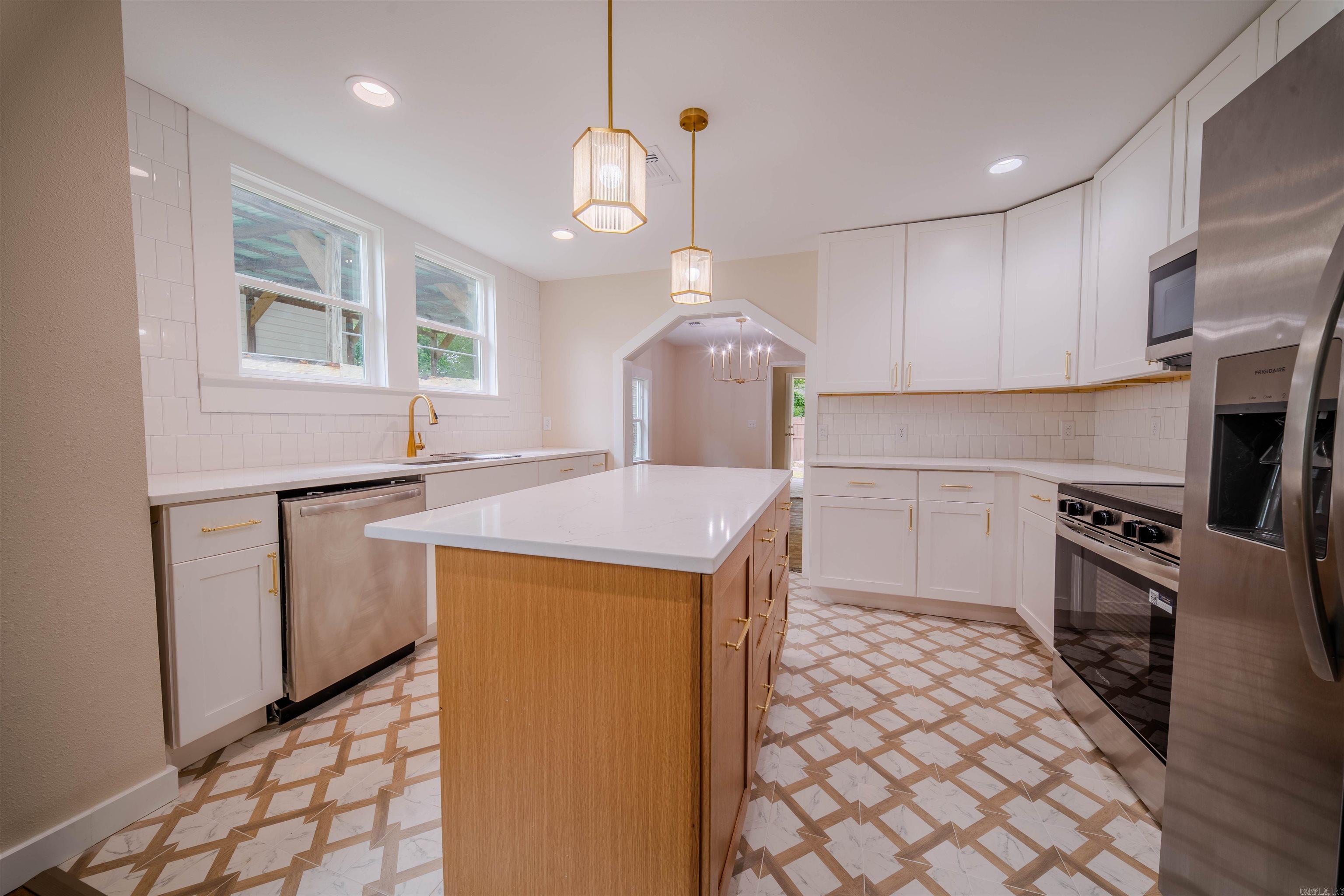 Mahony - Residential